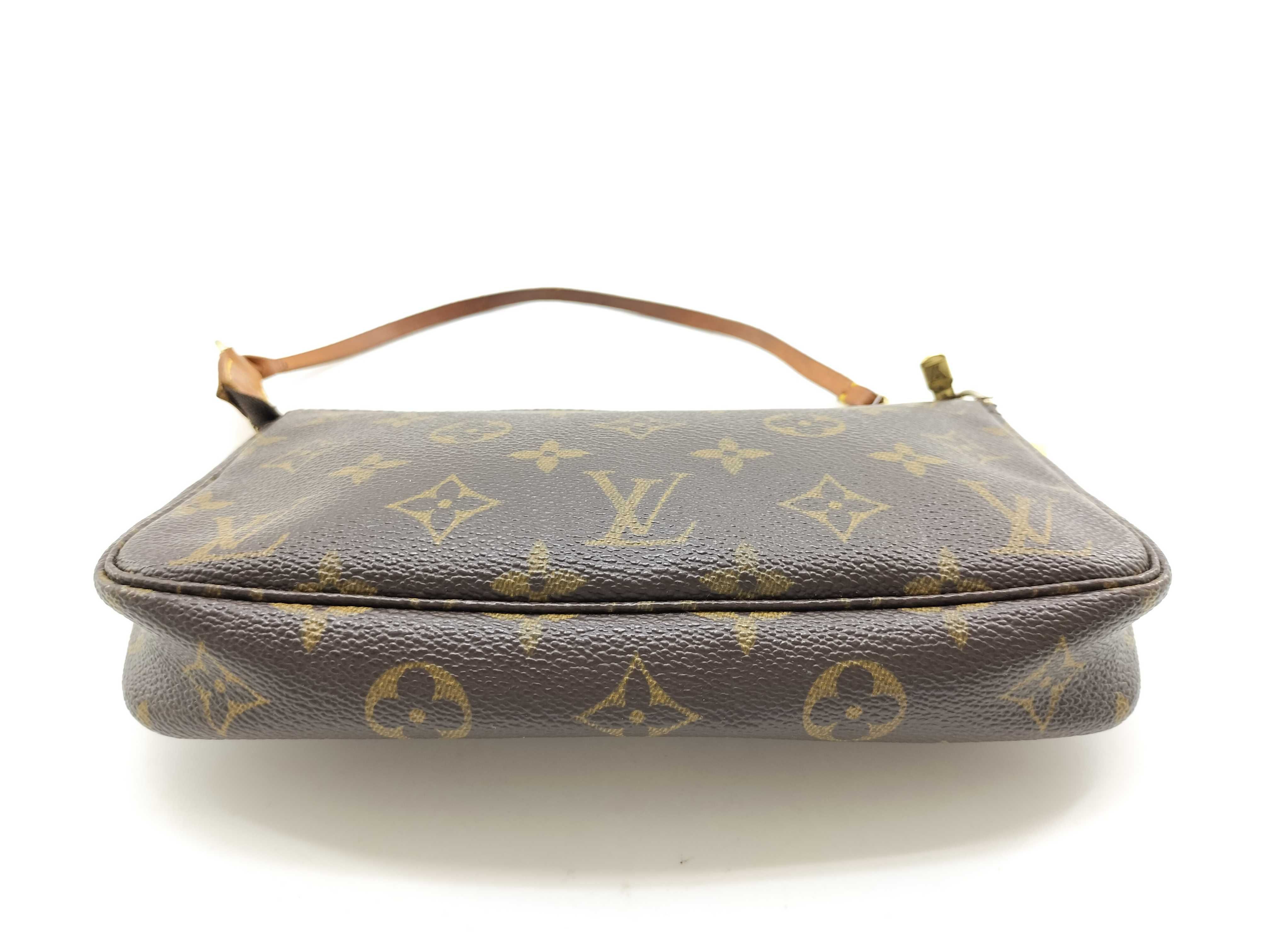Monogram Accessoires Pouch — view 3