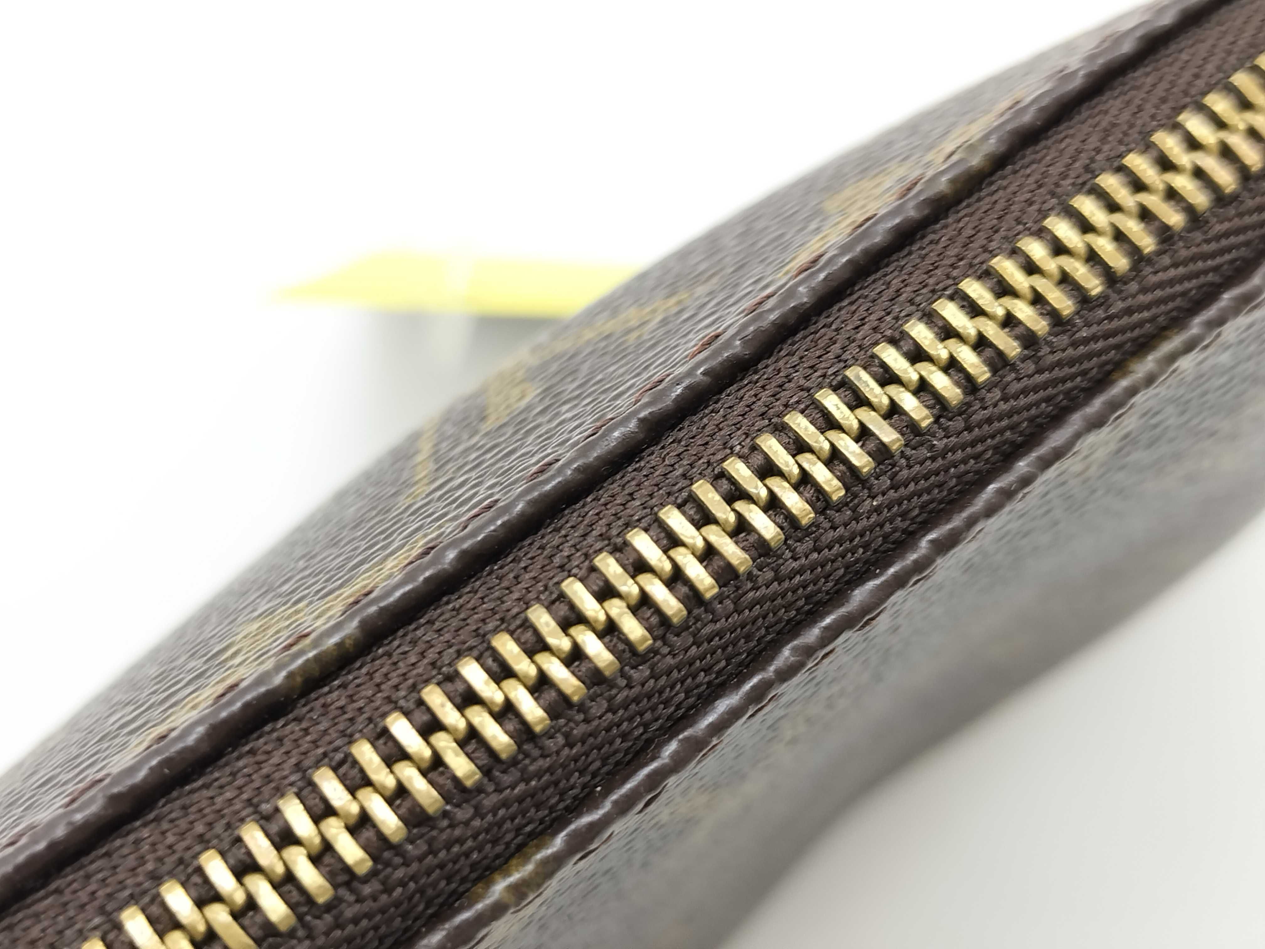 Monogram Accessoires Pouch — view 8