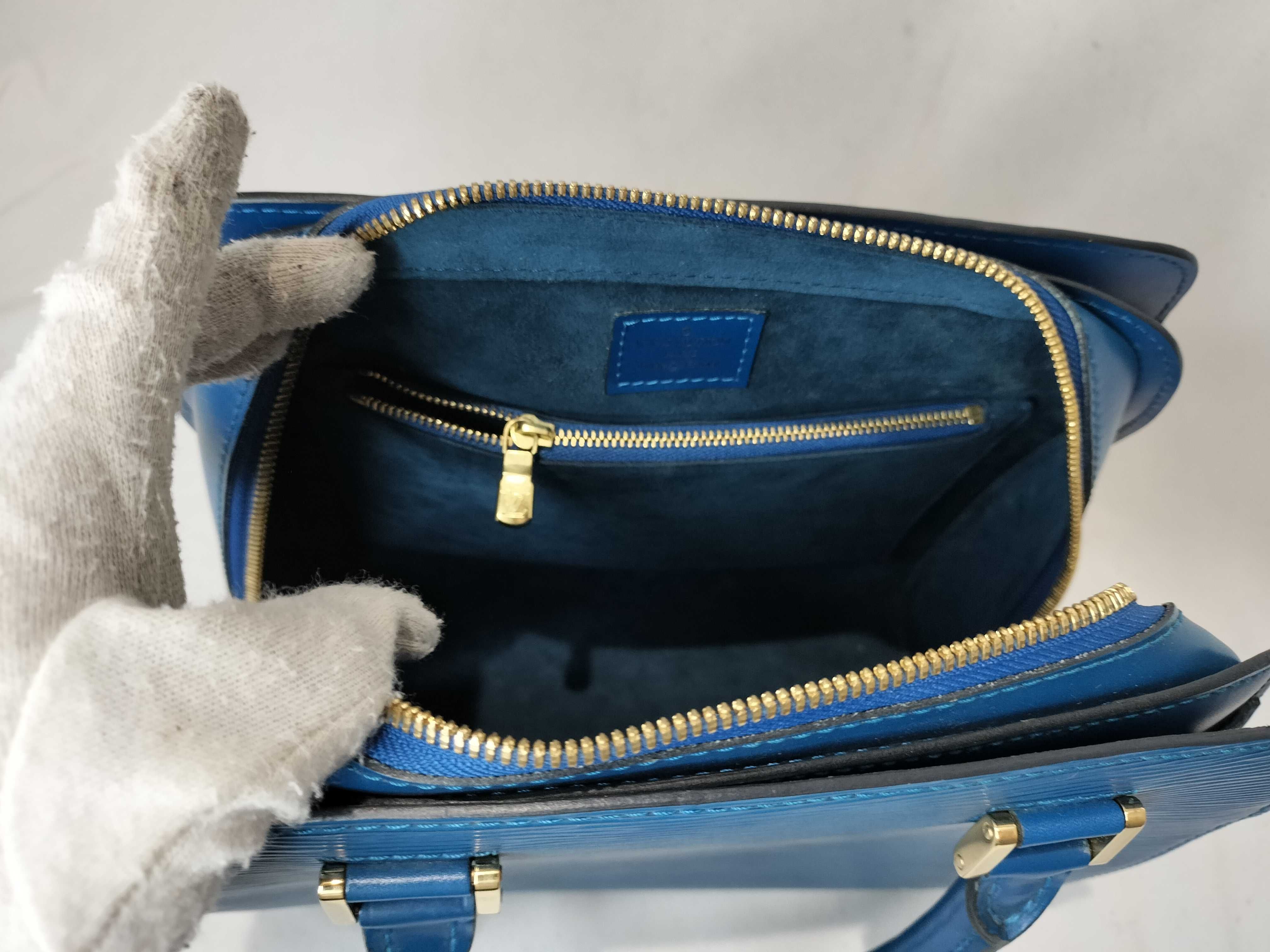 Epi M52055 Pont Neuf Handbag — view 10