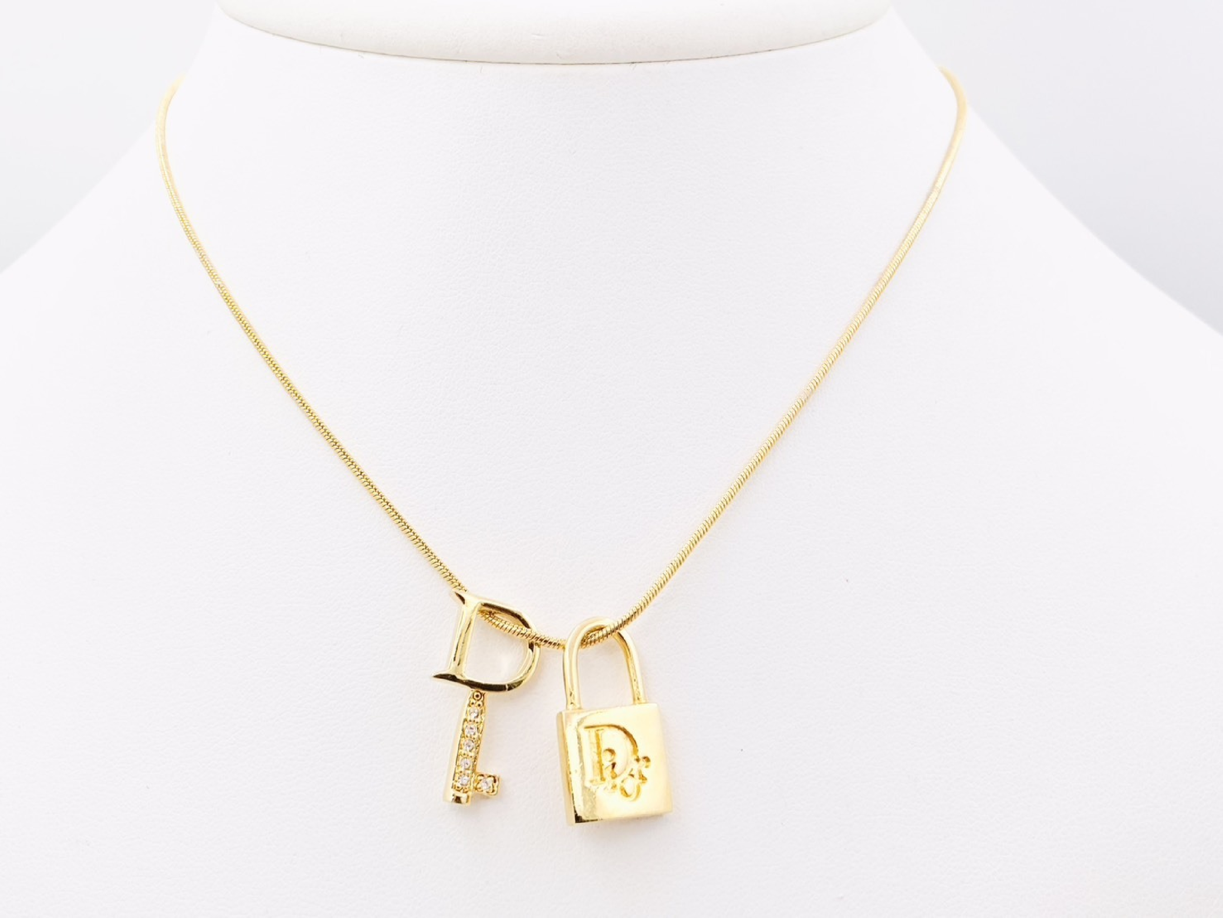 Logo Rhinestone D Logo Key Cadena Lock Snake Chain Necklace Gold Necklace — view 2