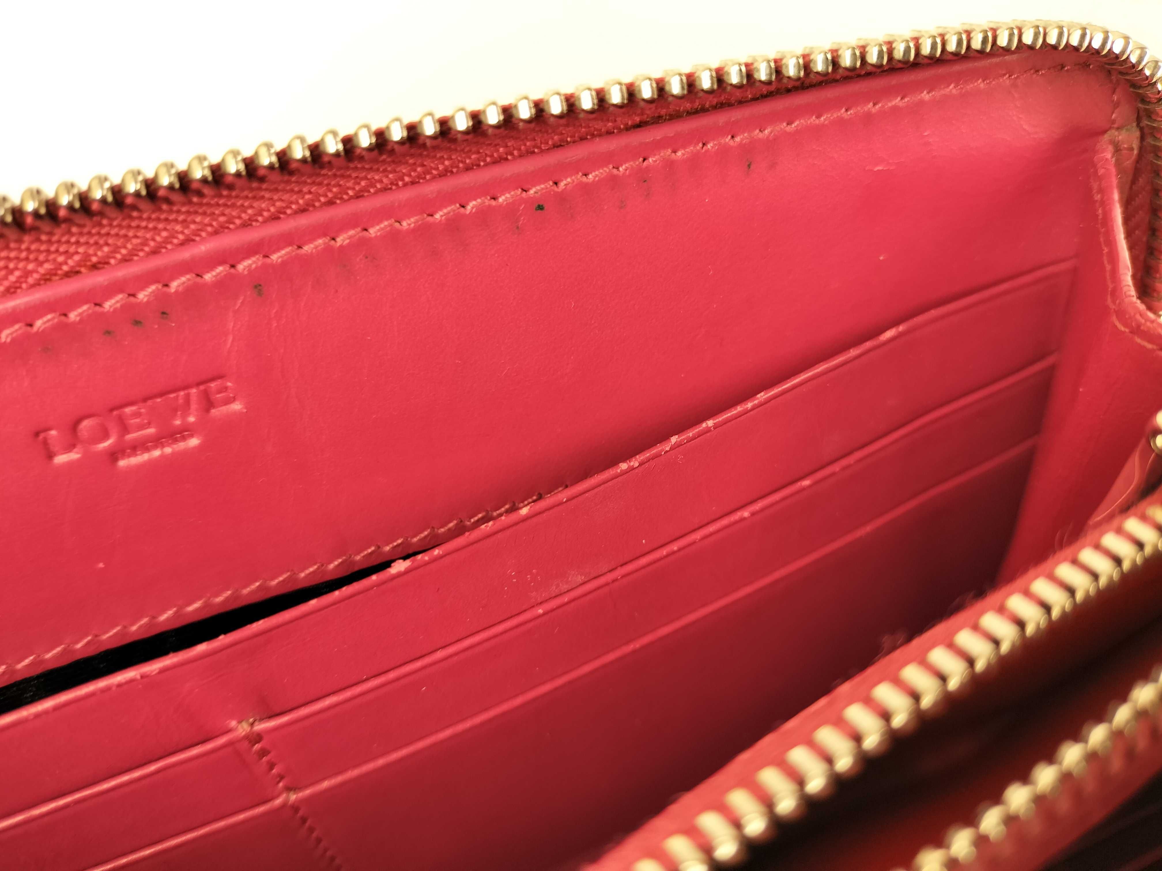 long leather wallet, pink, anagram design. — view 10