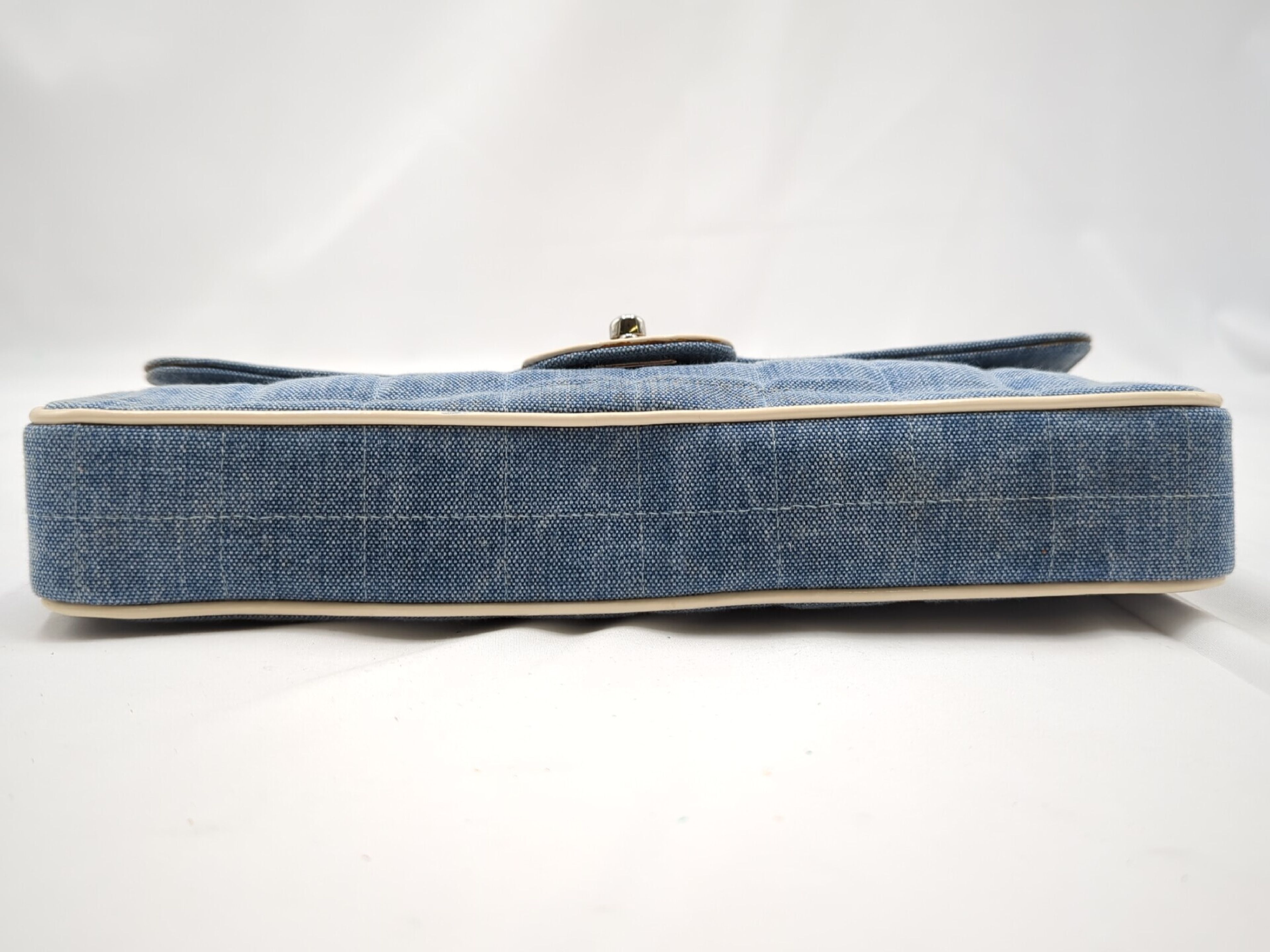 Denim Chocolate Bar Chain Shoulder Bag (No. 7) — view 5