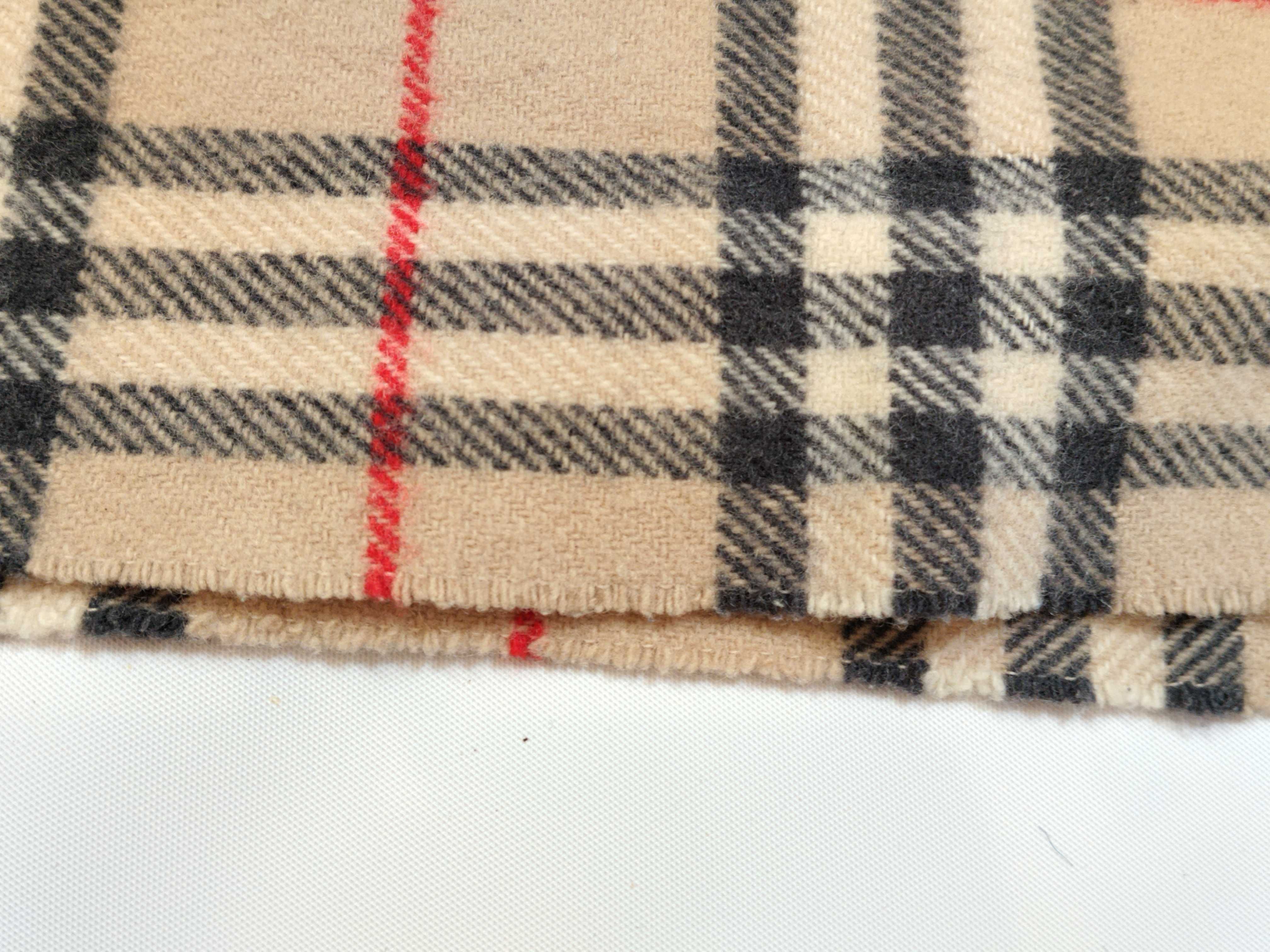 Nova Check Lap Blanket Shawl Beige Other Accessories — view 7