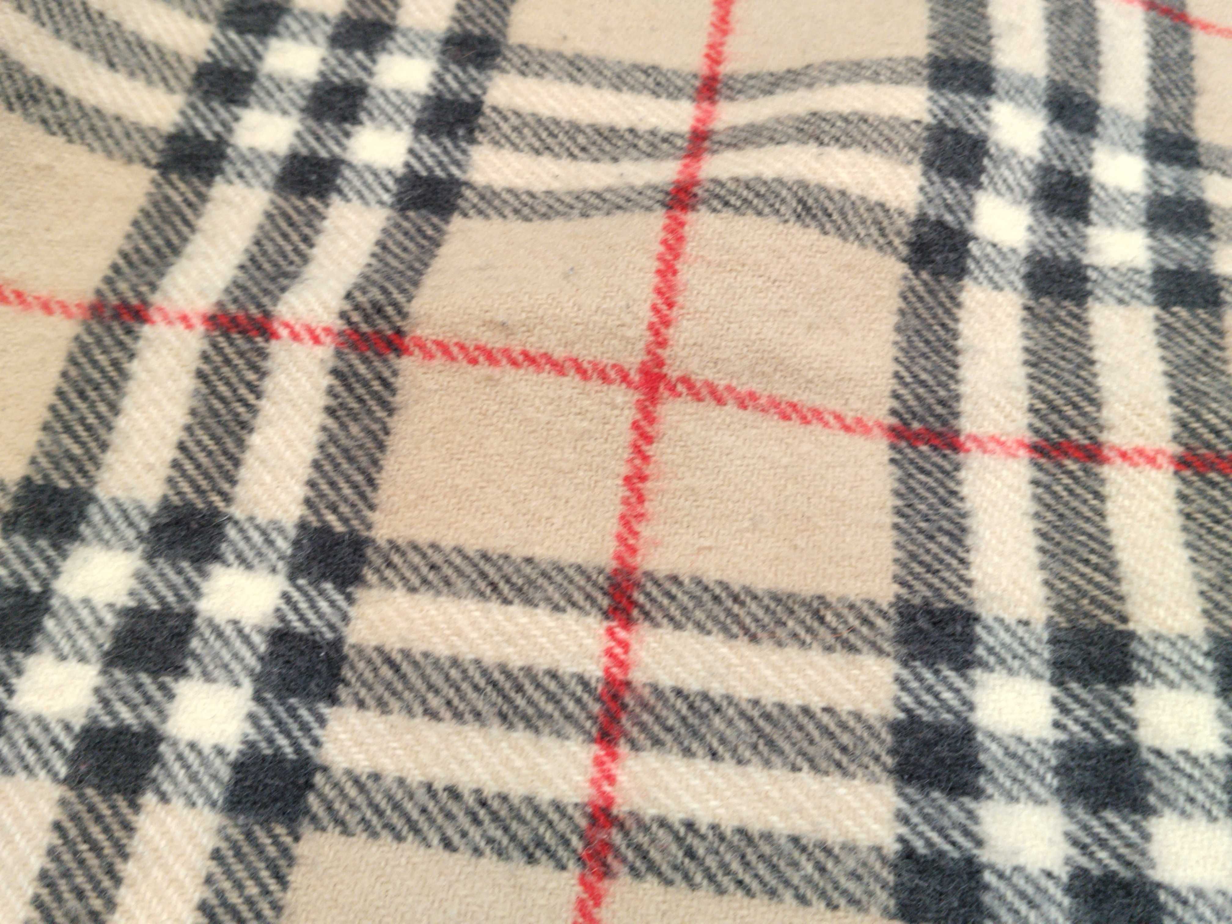 Nova Check Lap Blanket Shawl Beige Other Accessories — view 8