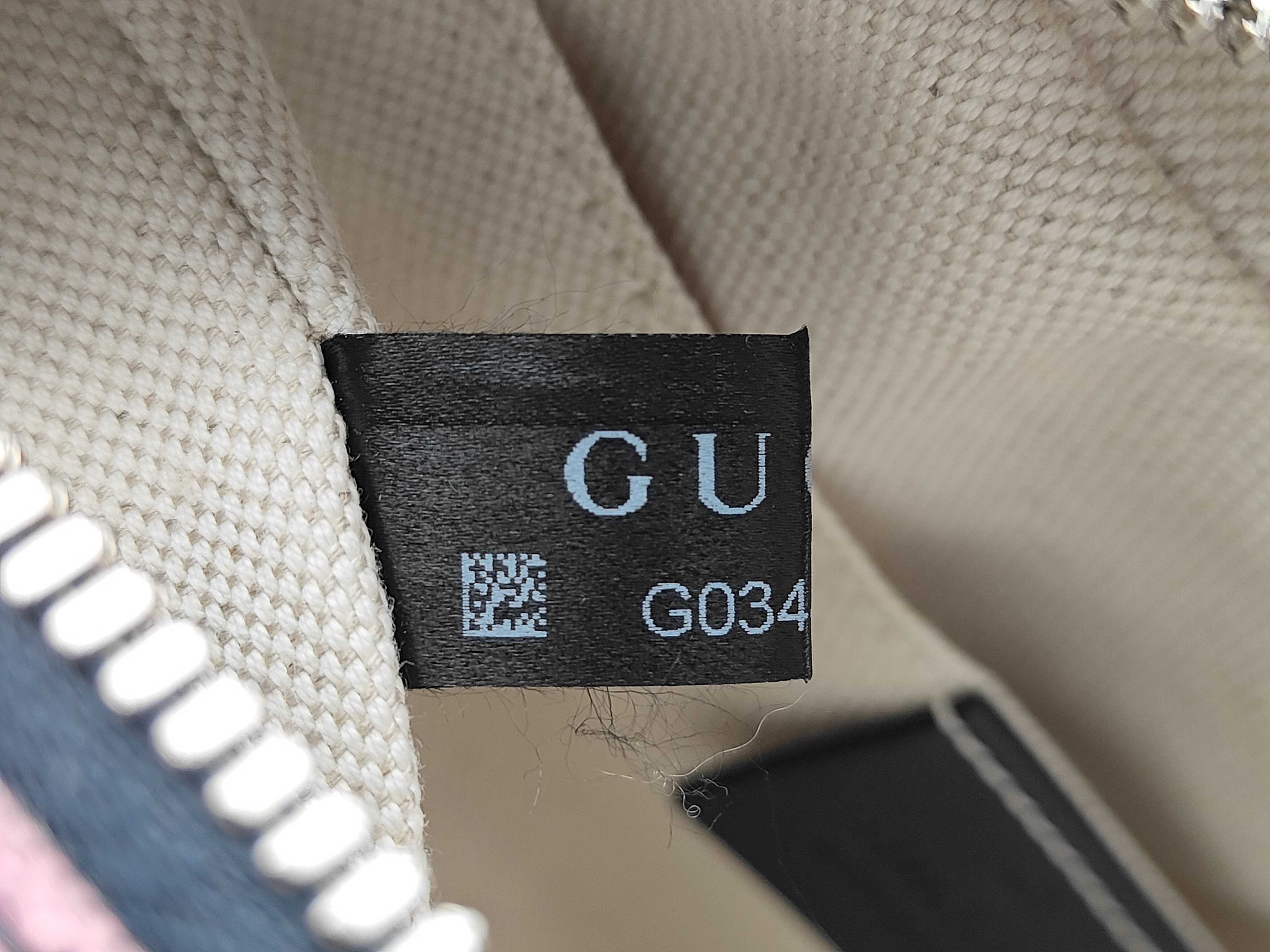 GG Marmont Shoulder Bag — view 13