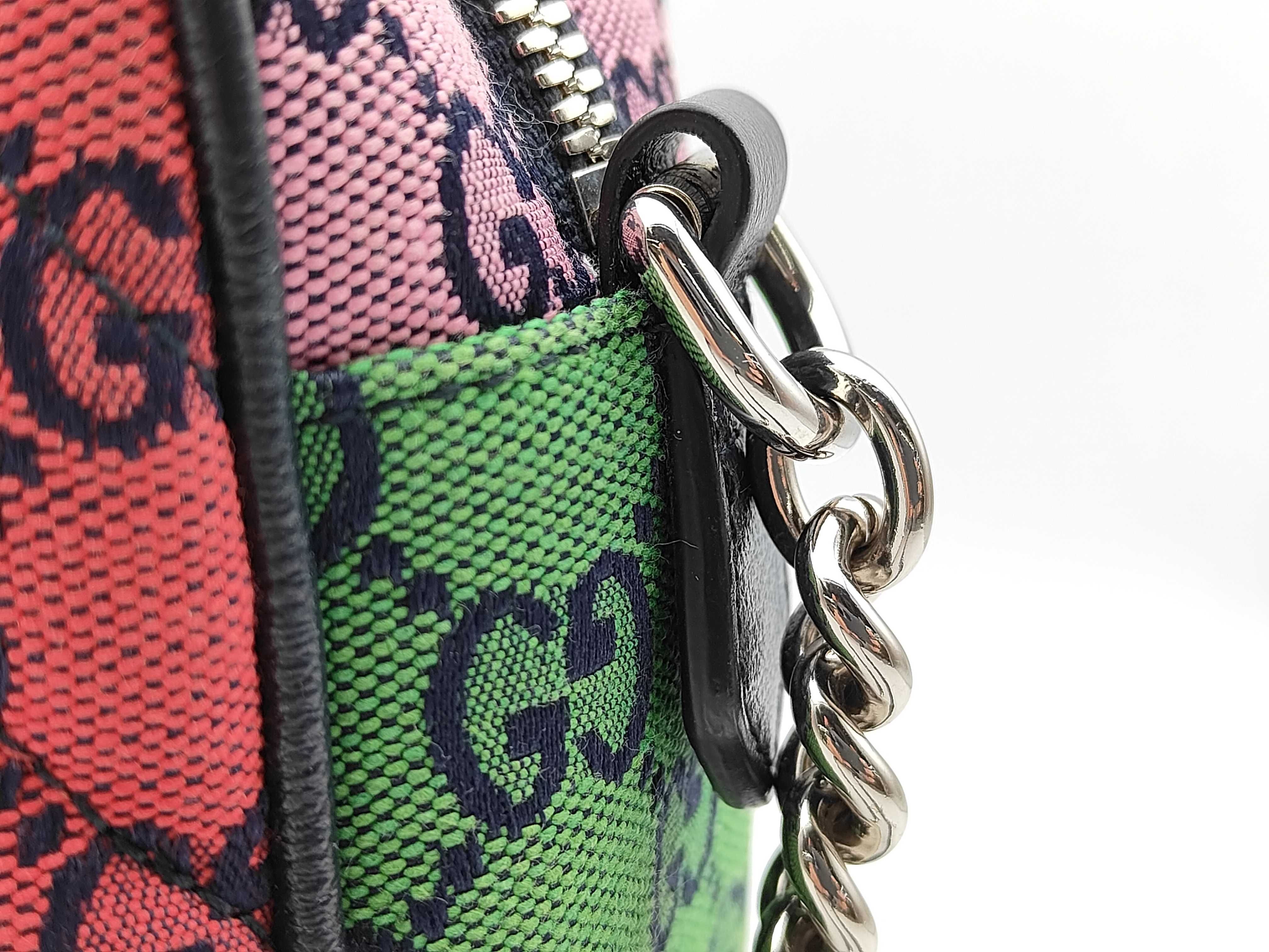 GG Marmont Shoulder Bag — view 5