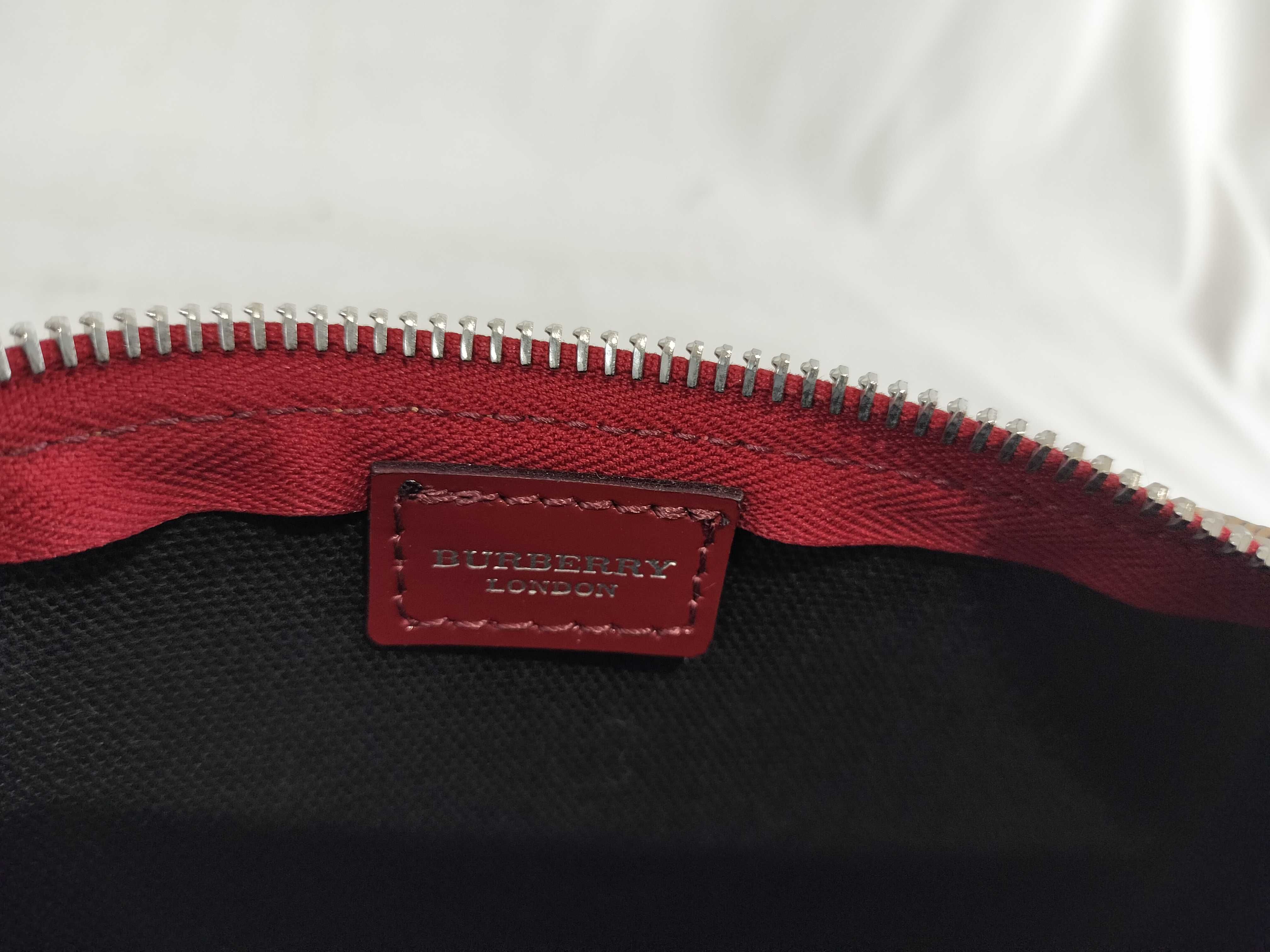 Nova Check One Shoulder Pouch — view 10