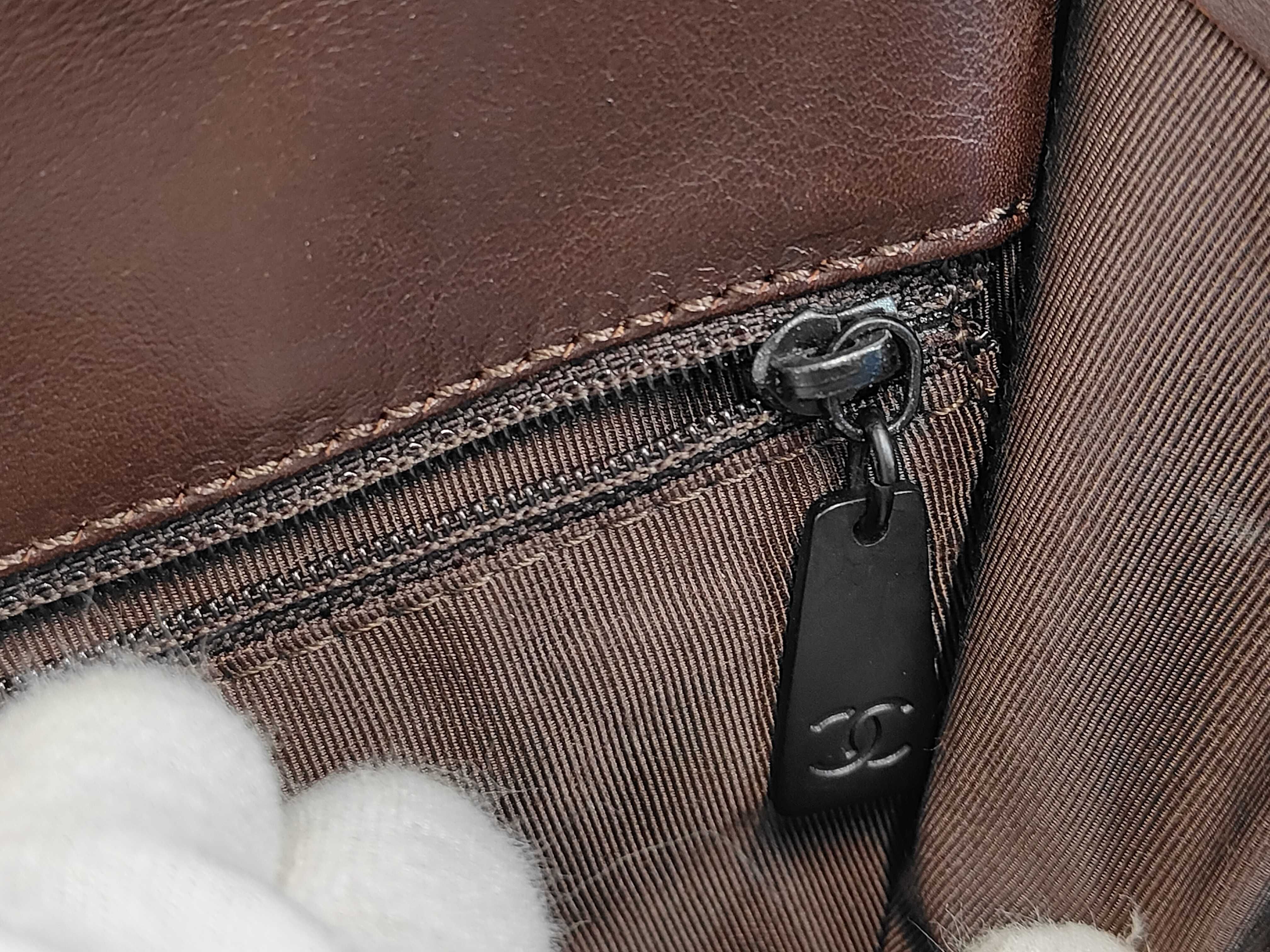 Lambskin One-Shoulder Bag Vintage Shoulder Bag — view 10