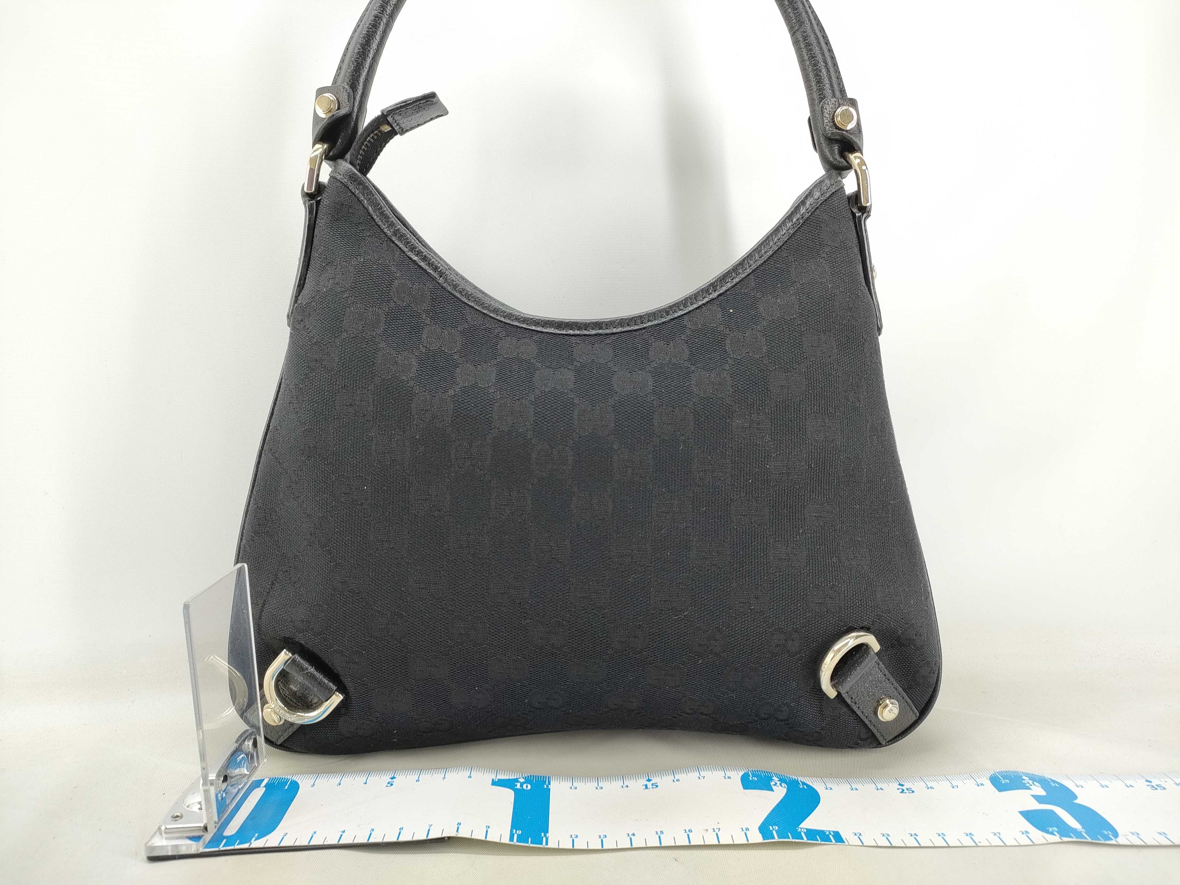 GG Canvas Gucci 130738 Bag Shoulder Bag — view 2