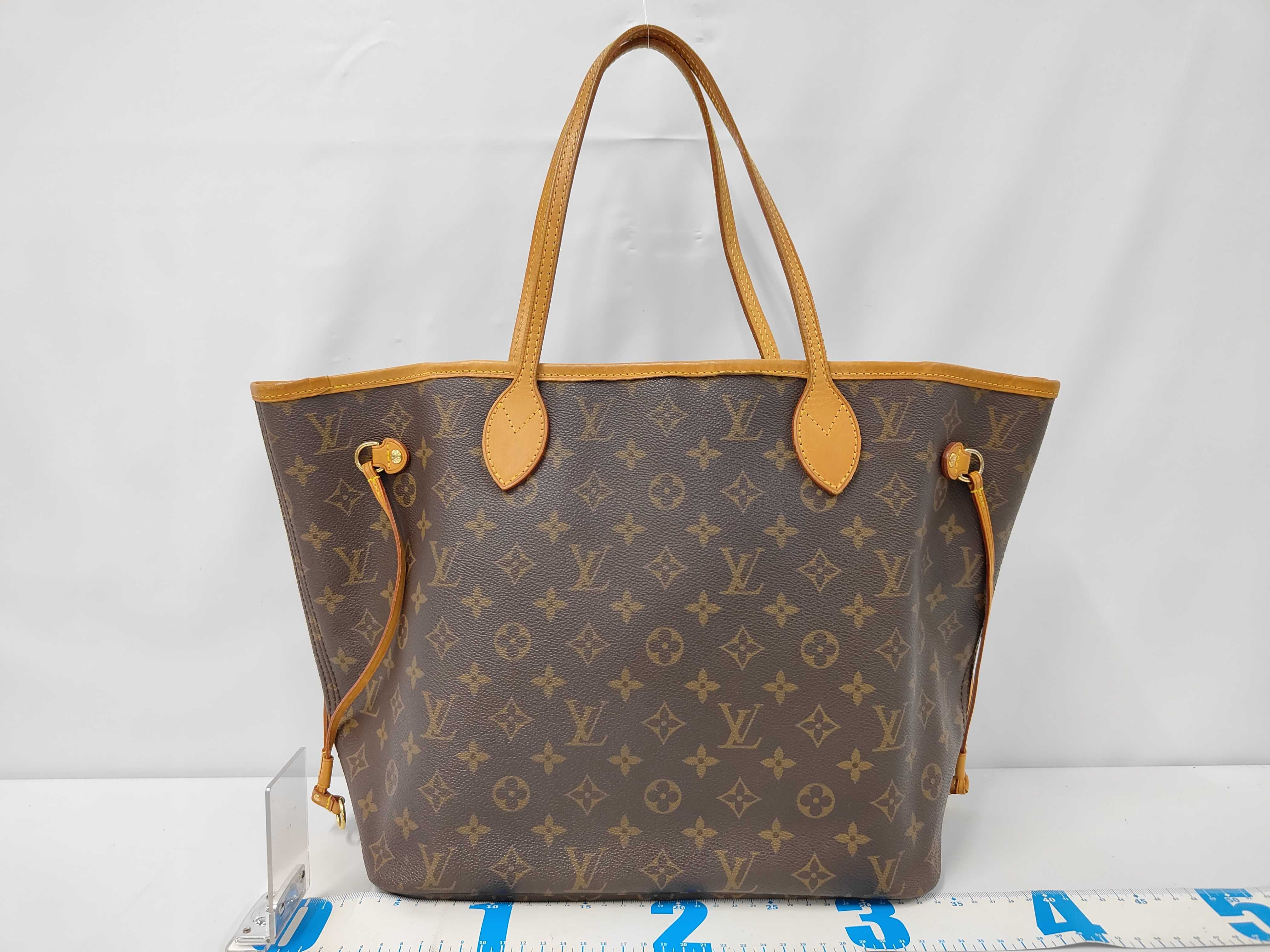 Neverfull MM Tote Bag Monogram M40156 Tote Bag — view 2