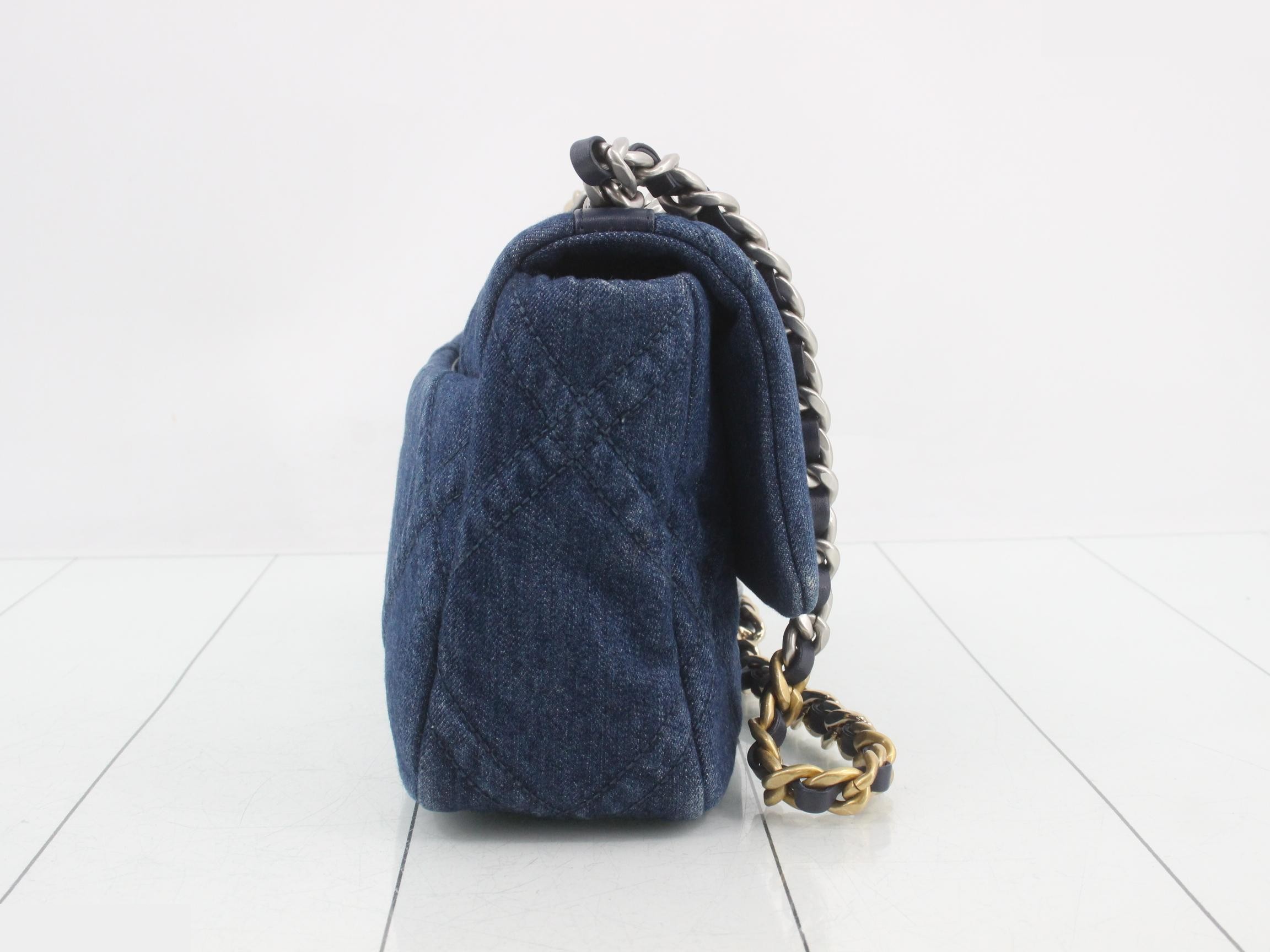 19 Denim Matelassé 2-Way Shoulder Bag IC — view 4