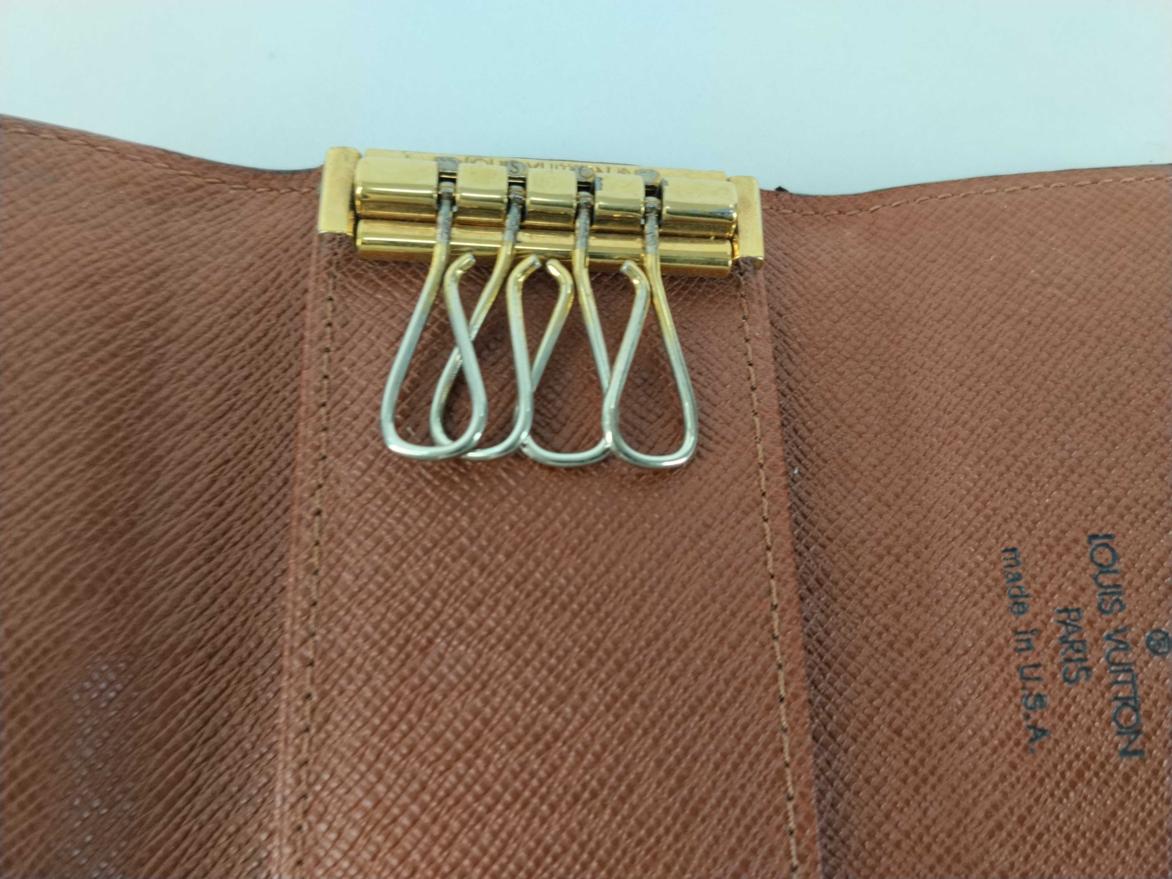 Monogram LV Key Case Multicles 4 Brown Key Case — view 11