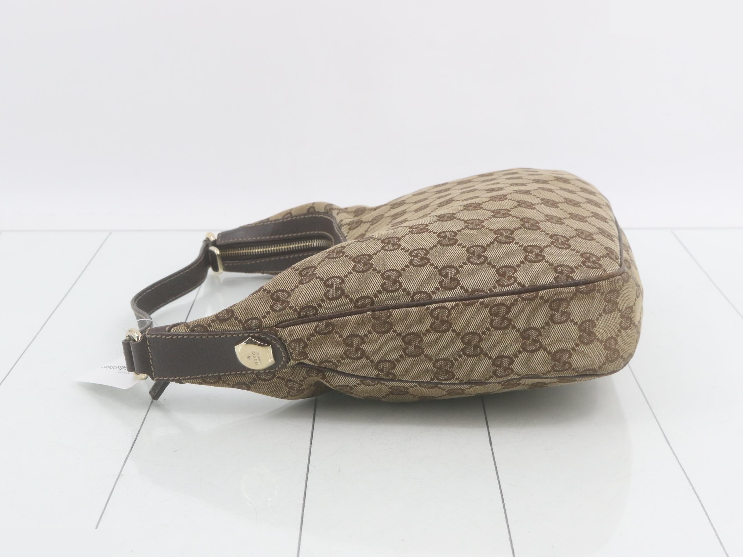 GG Canvas Shoulder Bag 153010 — view 4