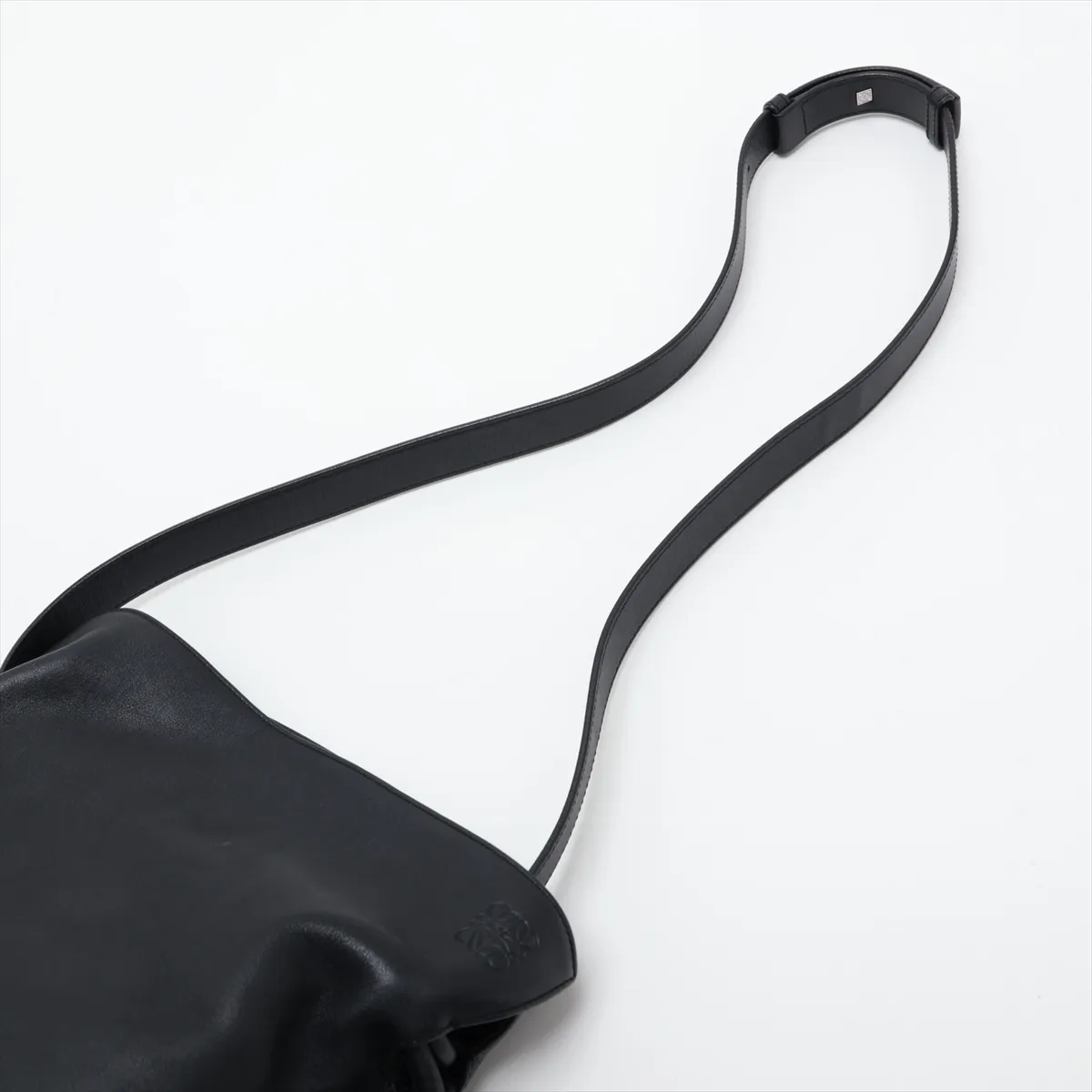 Flamenco Knot Leather Shoulder Bag, Black — view 5