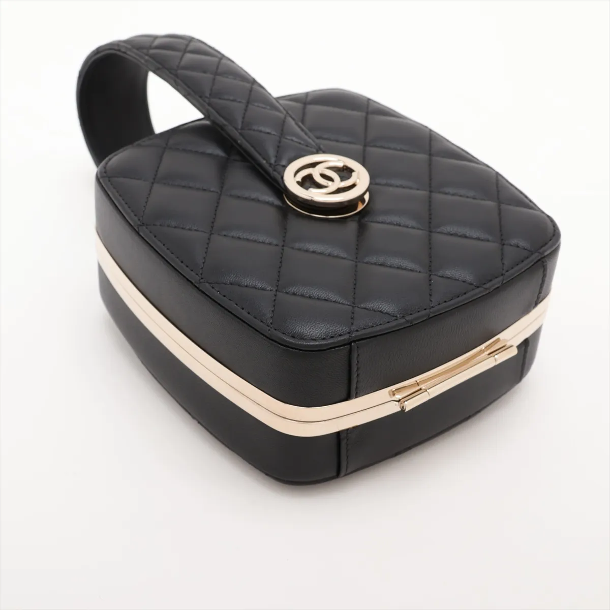 Matelassé Lambskin Vanity Bag, Black with Gold Hardware, 32085091 (Serial Number 32-series), with Mirror. — view 4
