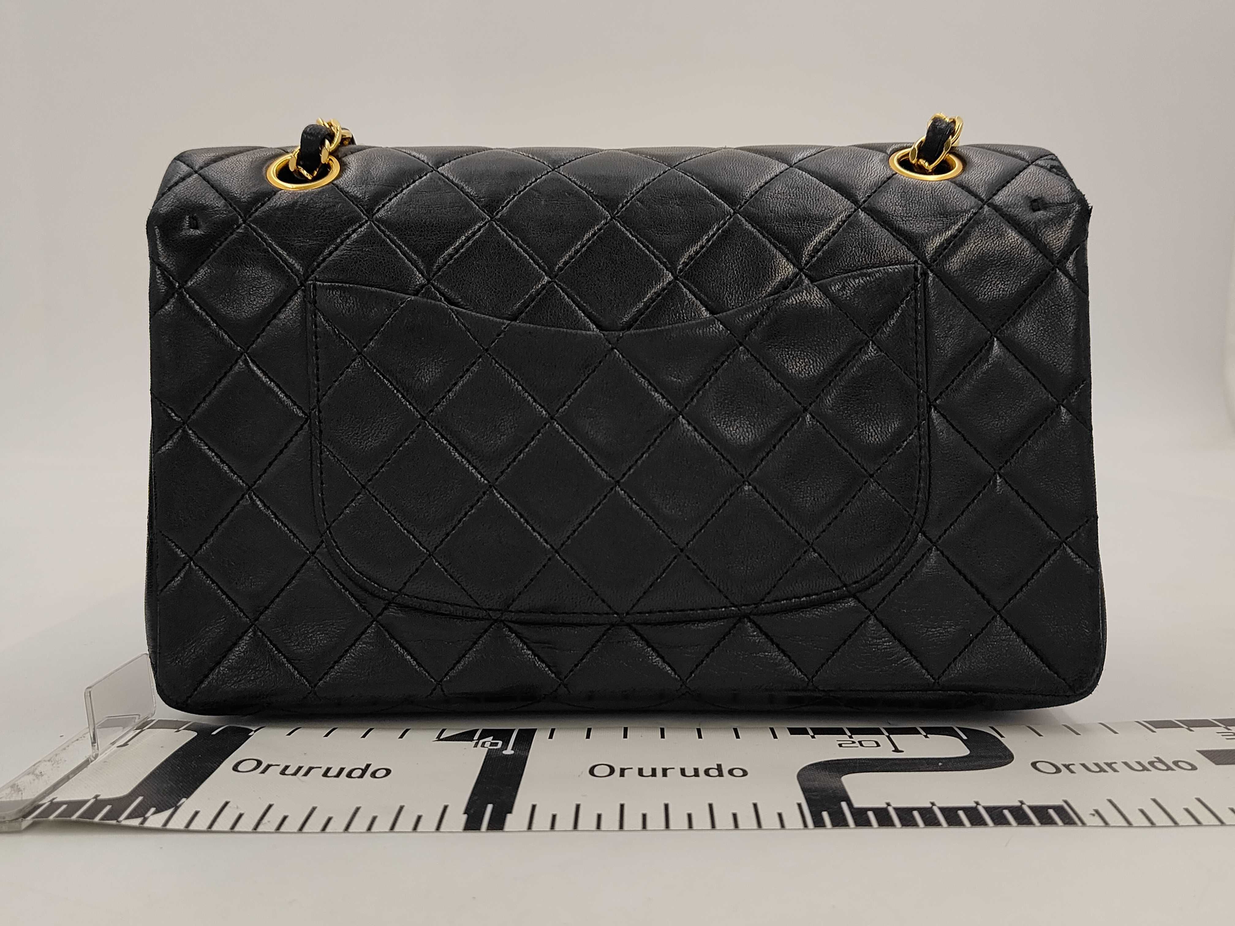 Lambskin Matelassé 25 Double Flap Chain Shoulder Bag — view 2