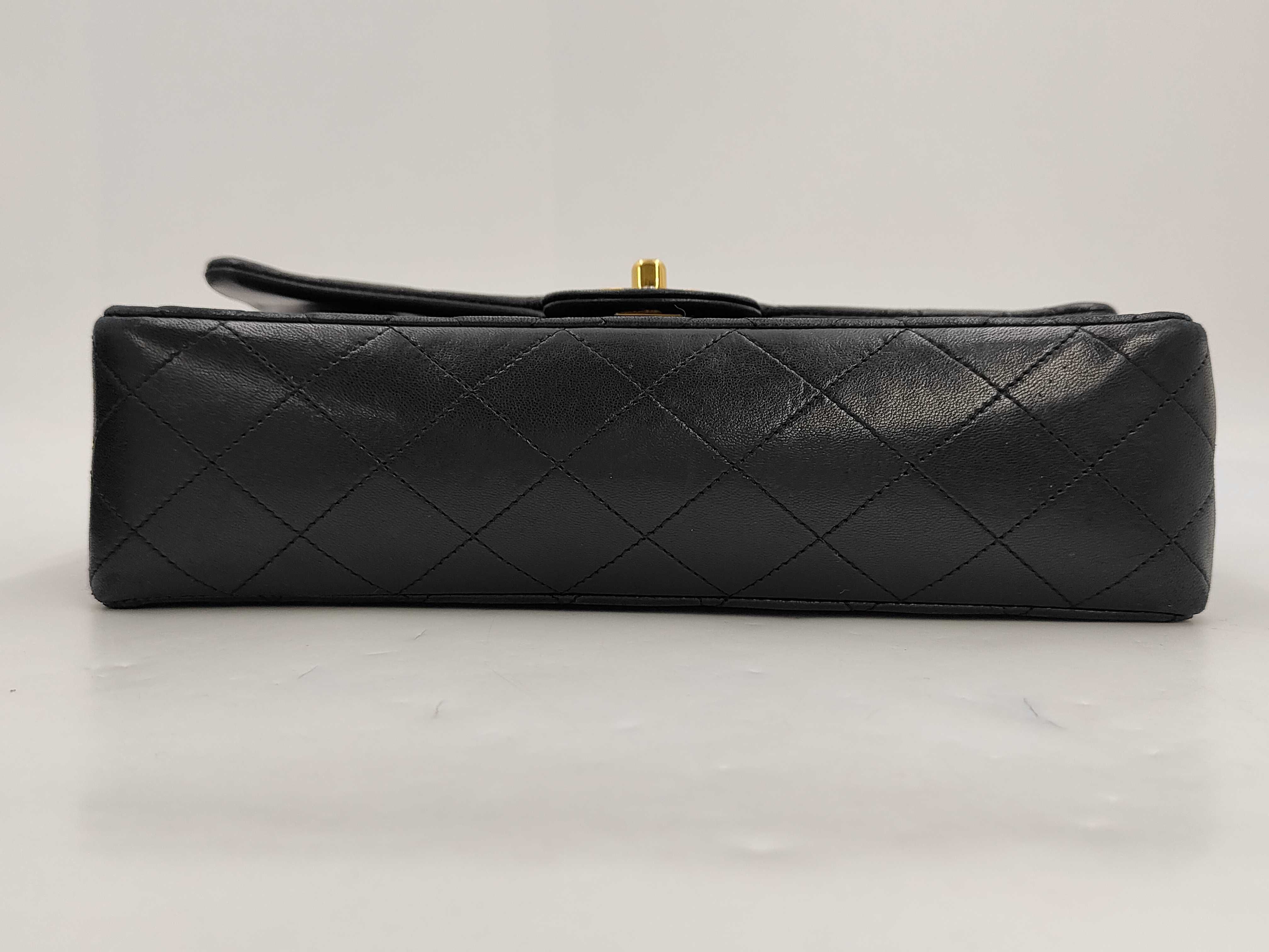 Lambskin Matelassé 25 Double Flap Chain Shoulder Bag — view 3