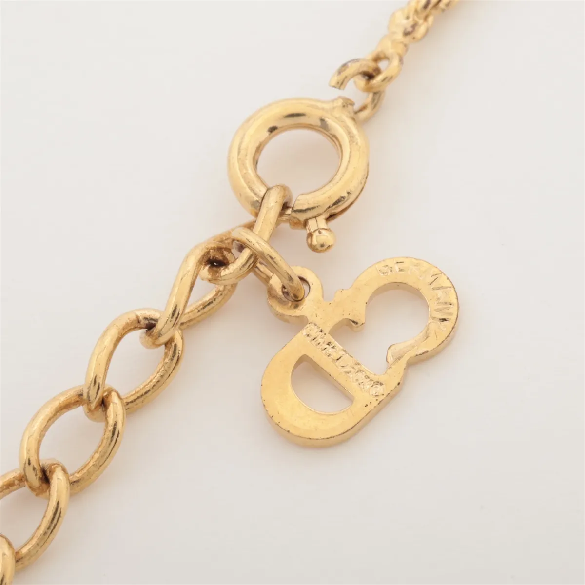 CD logo necklace, GP gold, dents, — view 4