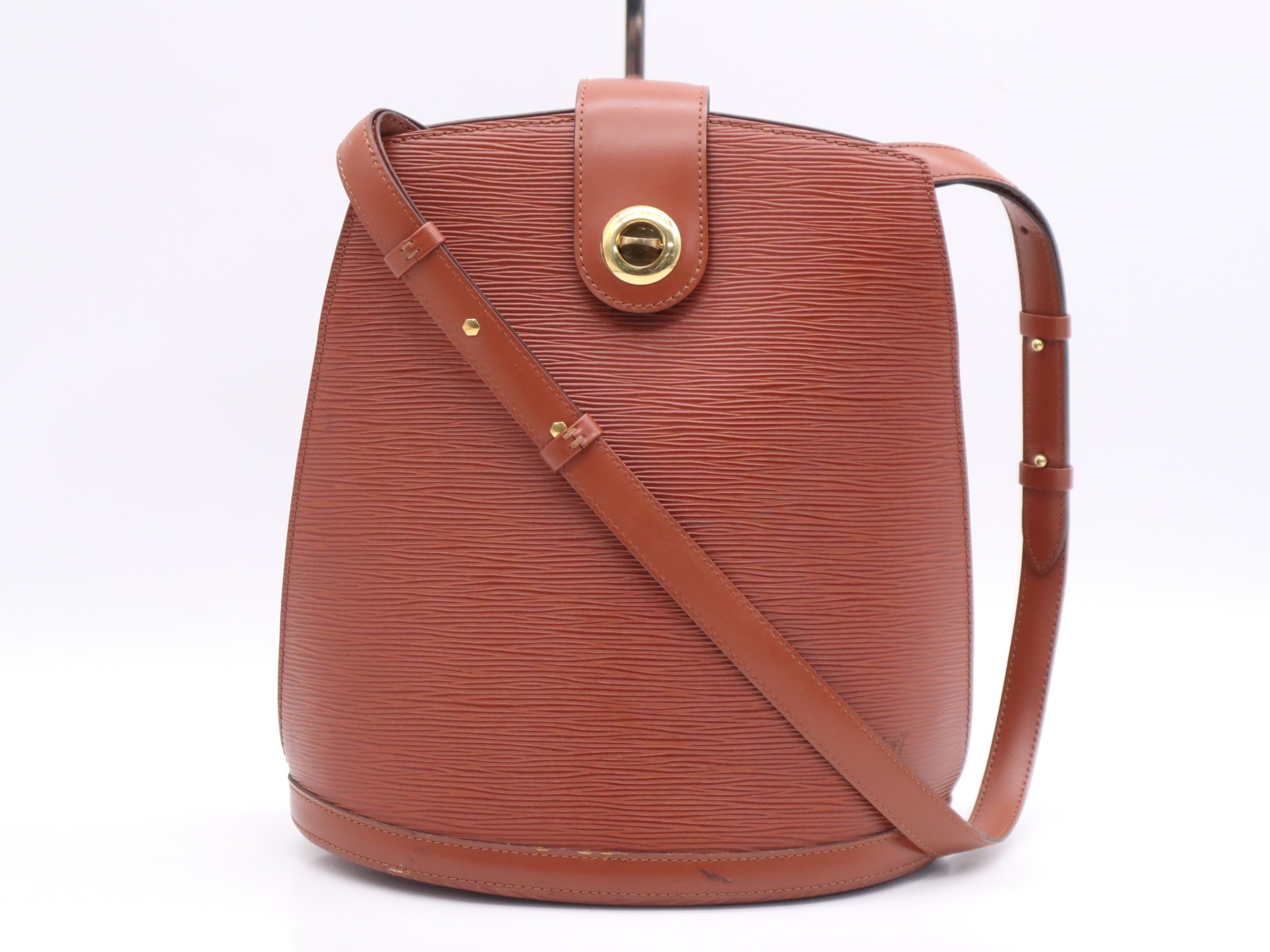 Cluny, Kenyan Brown