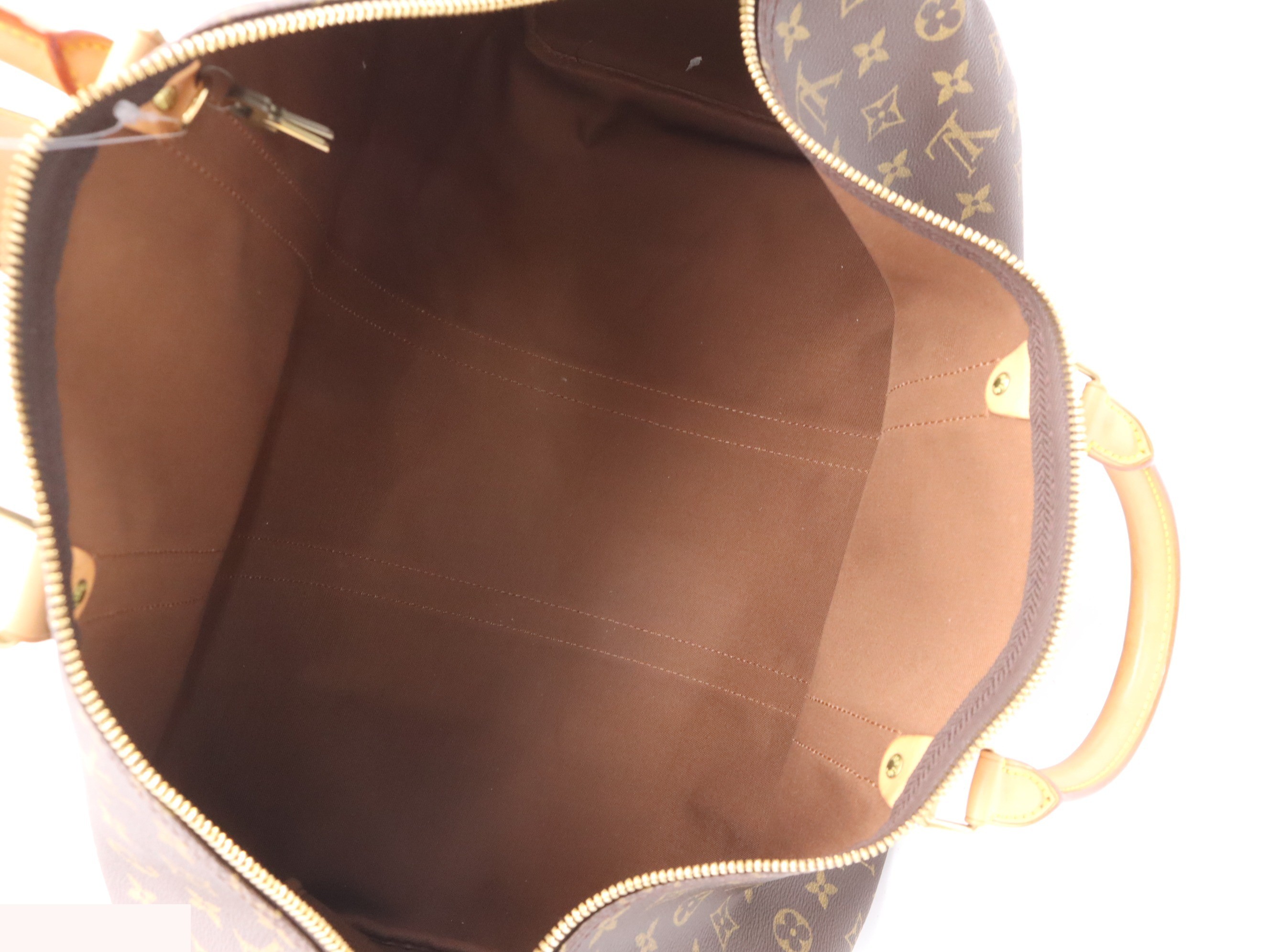 Keepall 55 with padlock, 2 keys, and name tag. — view 7