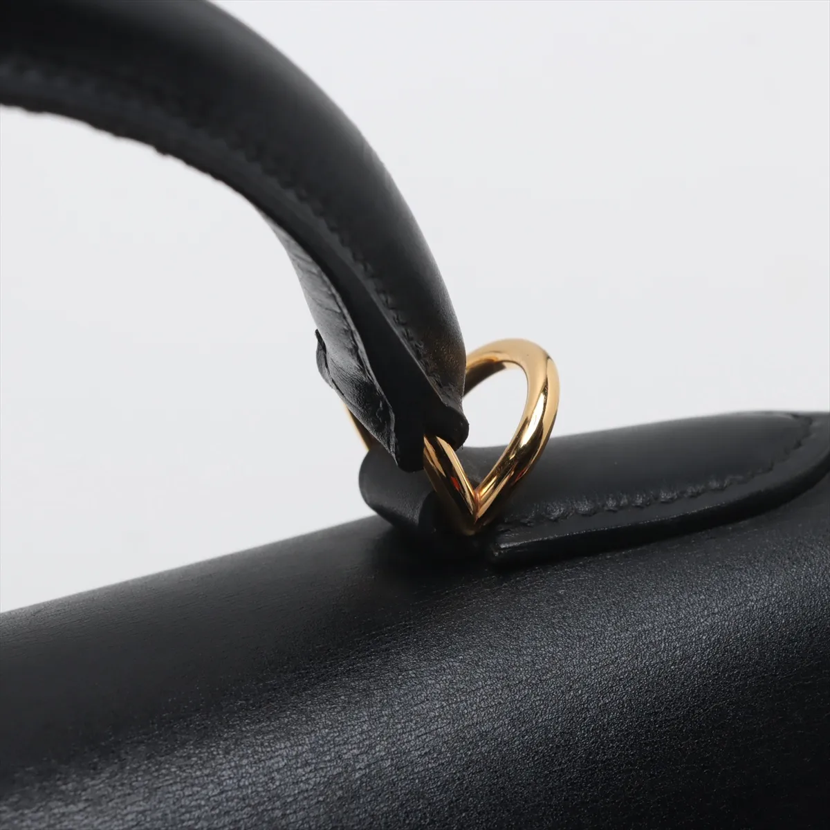 [Individually wrapped] Hermes Kelly 32 Serie Box Calf Black Gold Hardware F:2002 Cadena Unlock Hardened — view 13