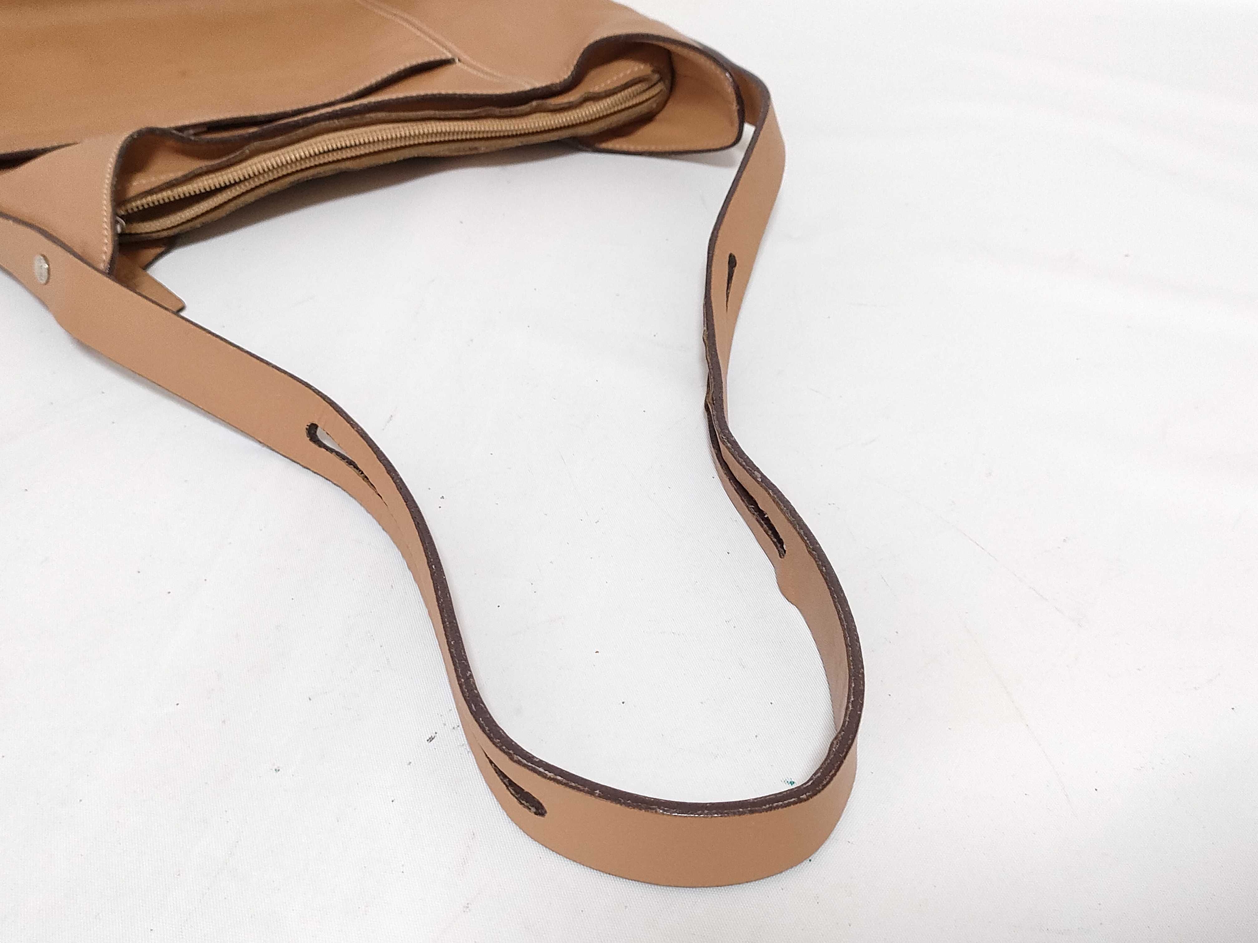 shoulder bag — view 3