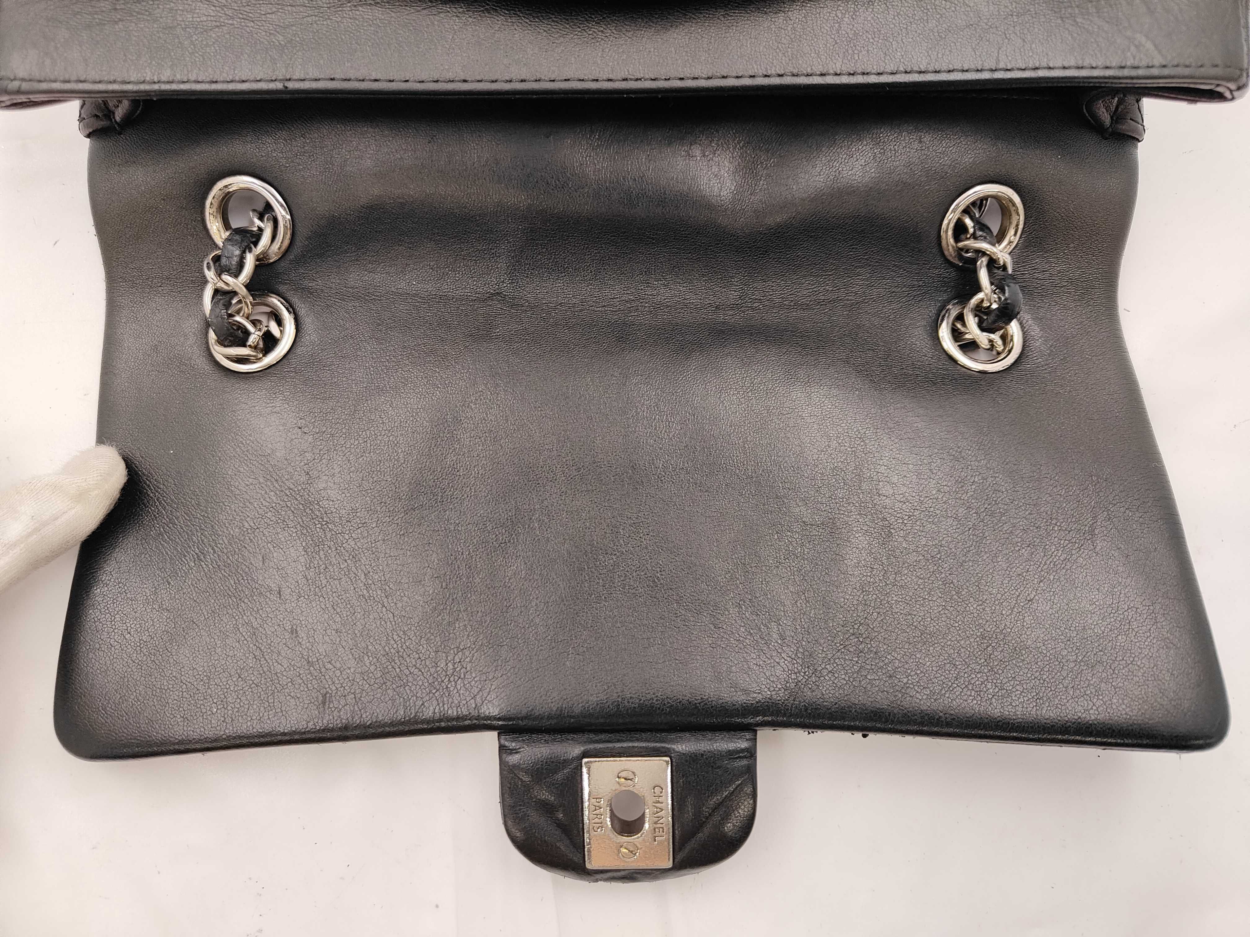 Matelassé Icon Charm Lambskin Chain Shoulder Bag — view 5