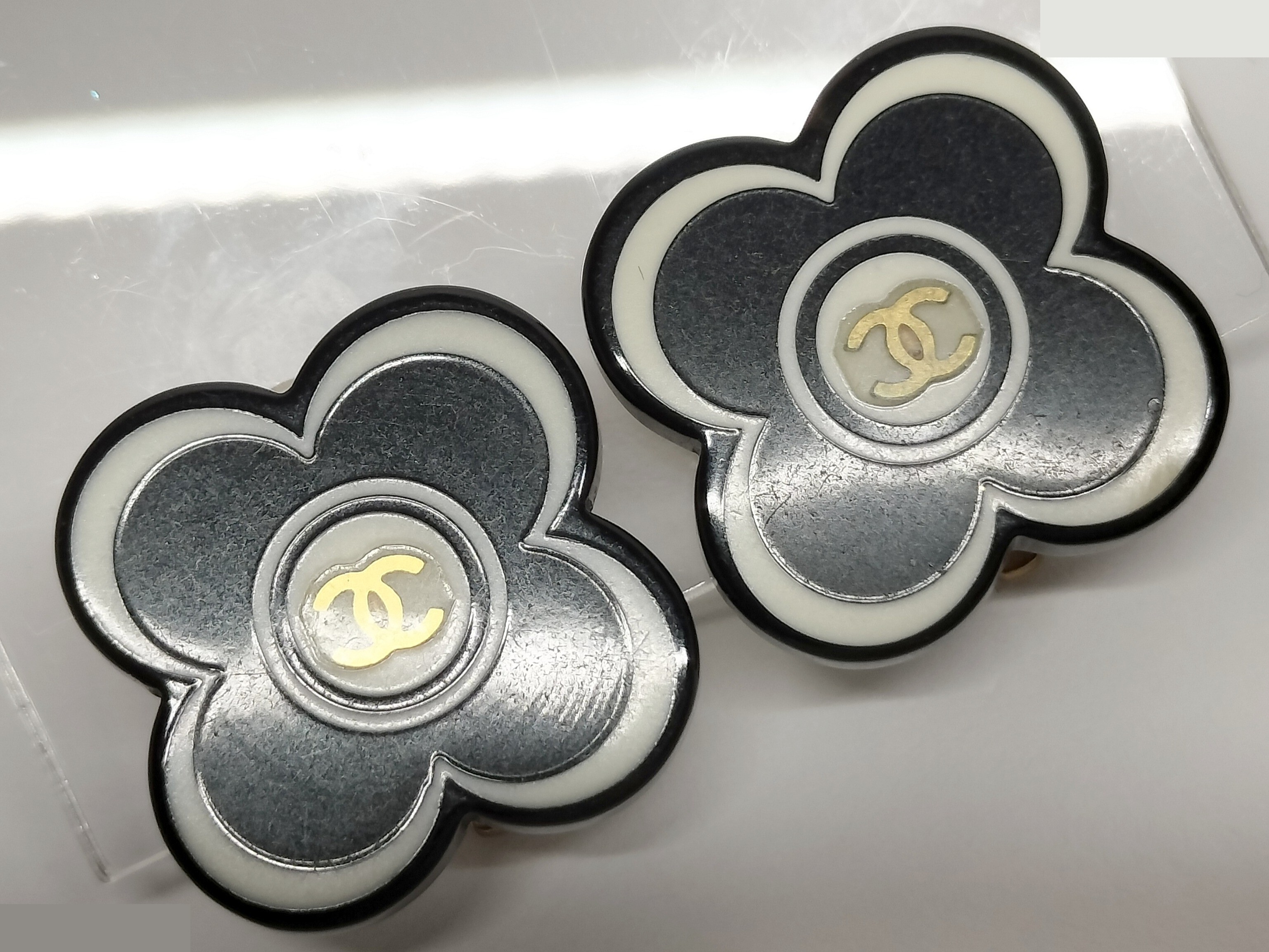 Coco Camellia Black Earrings — view 8