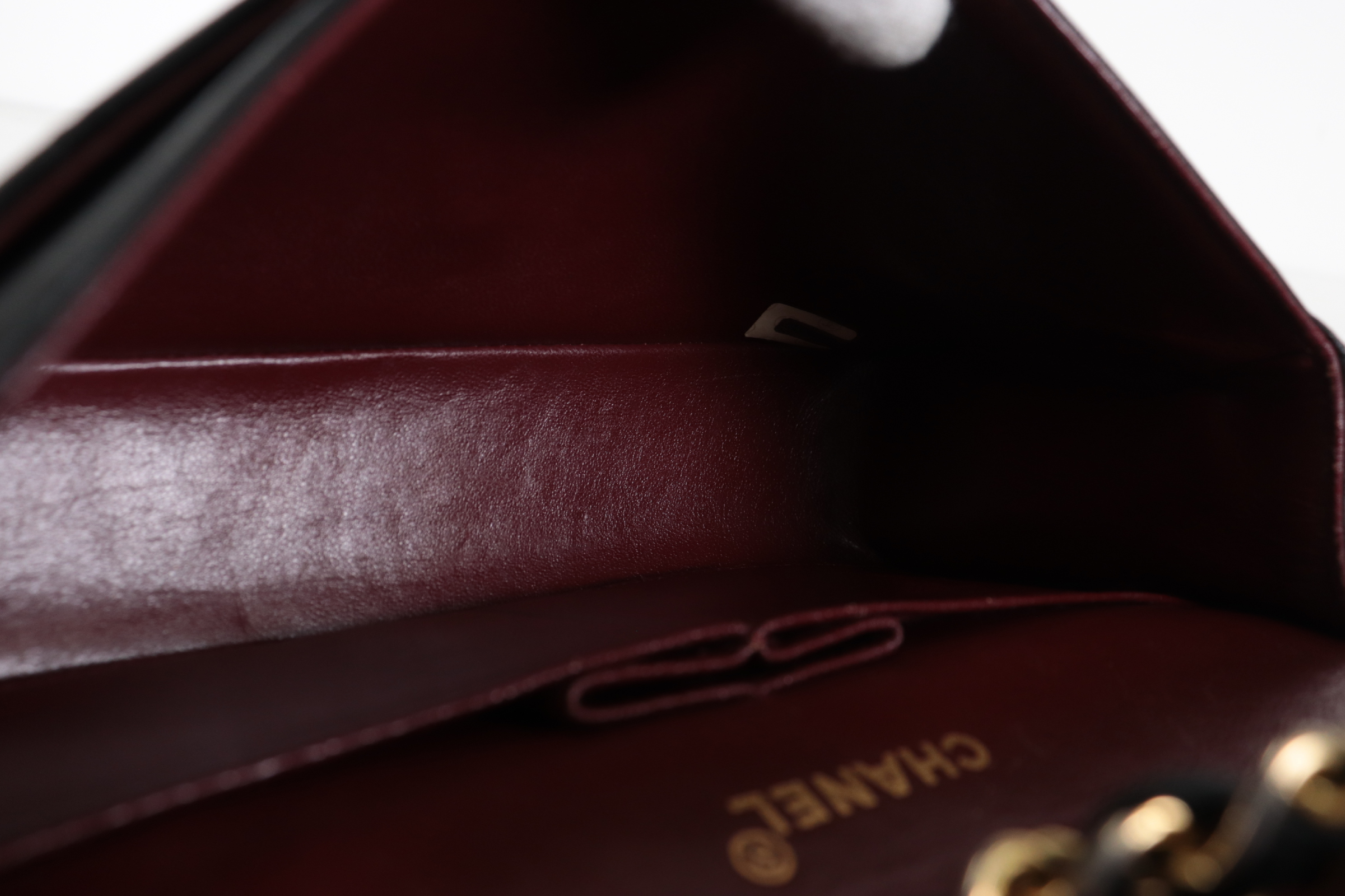 W-Flap 23 Lambskin Chain Shoulder Bag (Series 1) — view 8