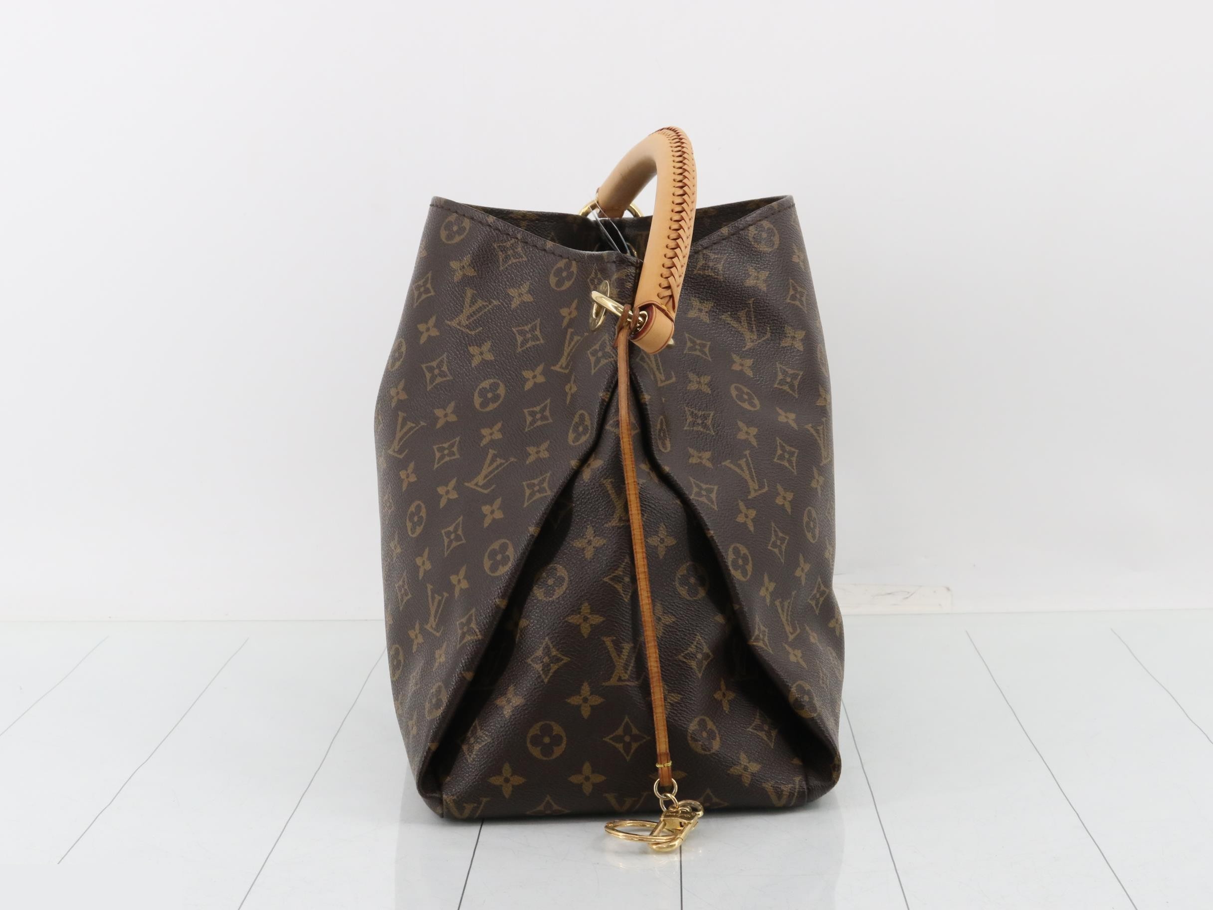 Monogram Artsy MM Shoulder Bag — view 4