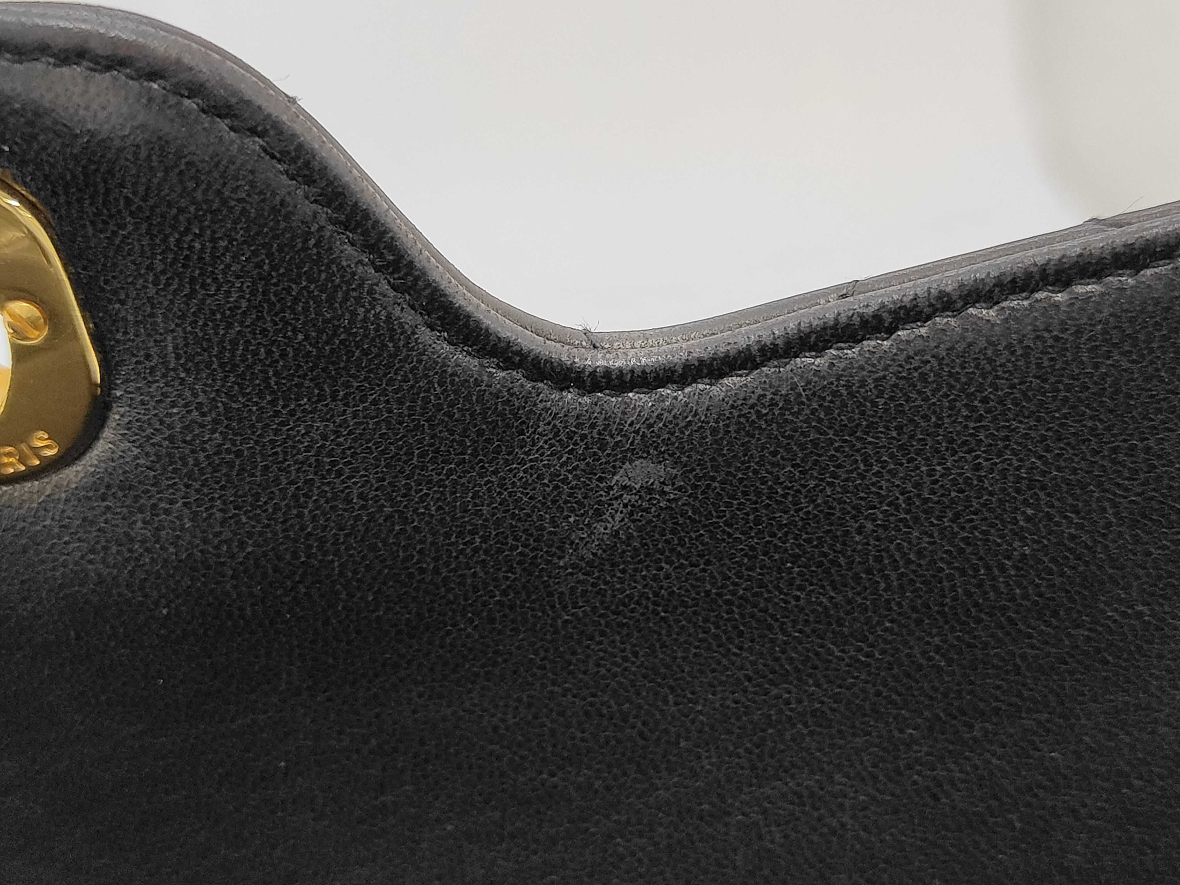 Matelassé 25 Double Flap Double Chain Shoulder Bag (Paris Limited Edition) — view 13