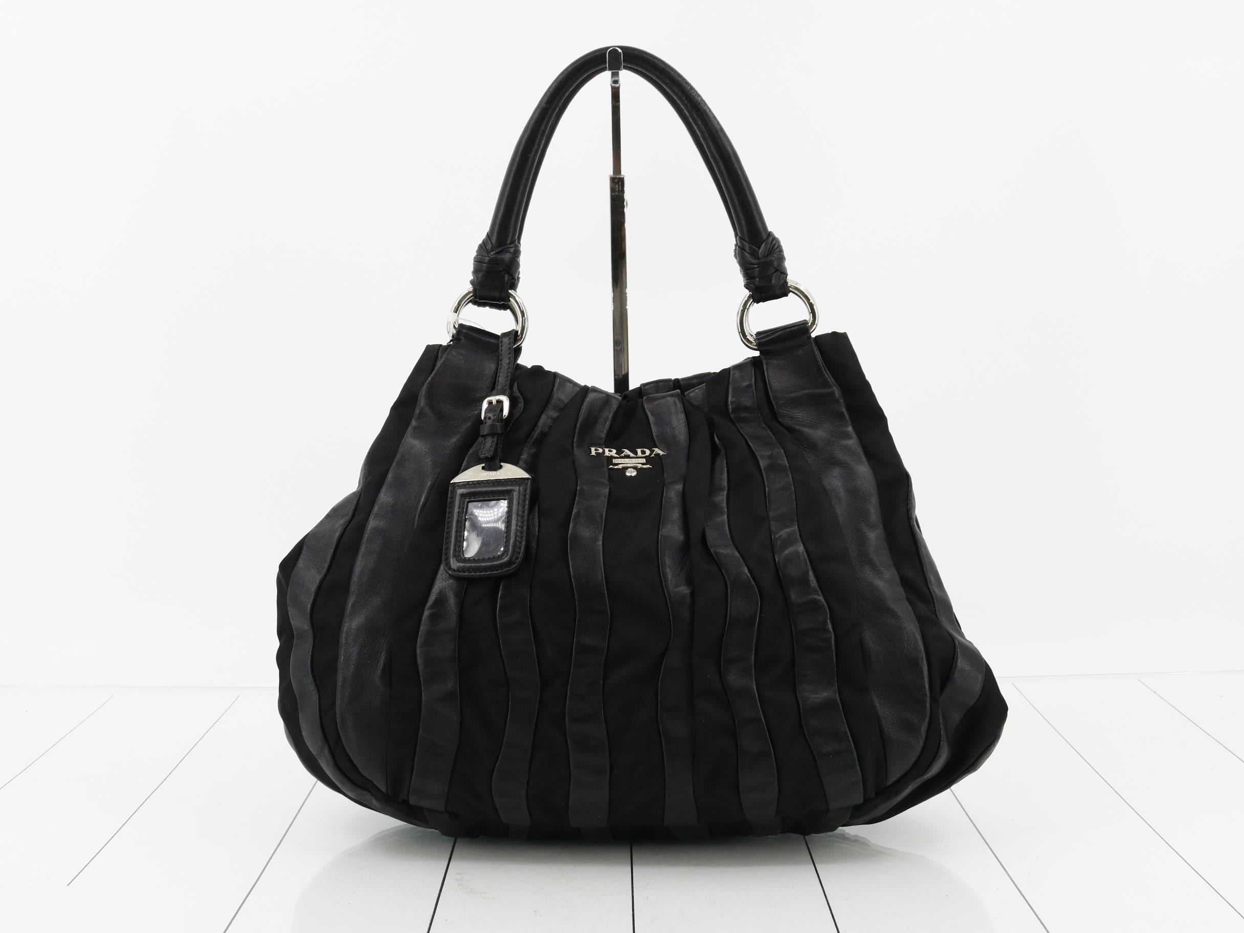 Other lines: Bags and tote bags