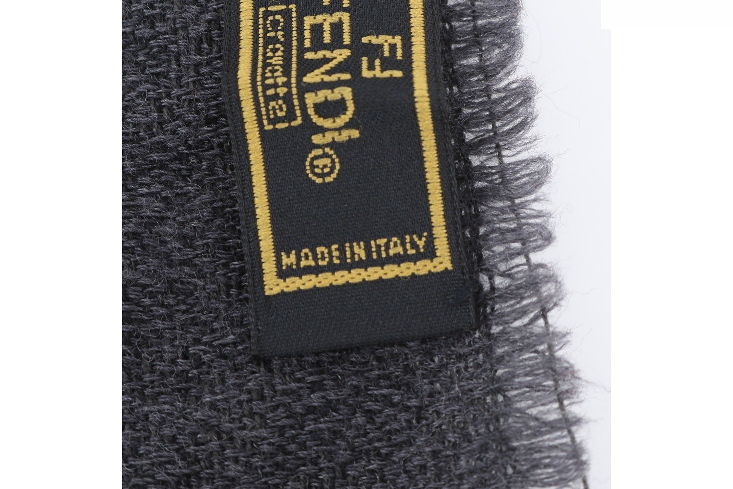Scarf with tags — view 7