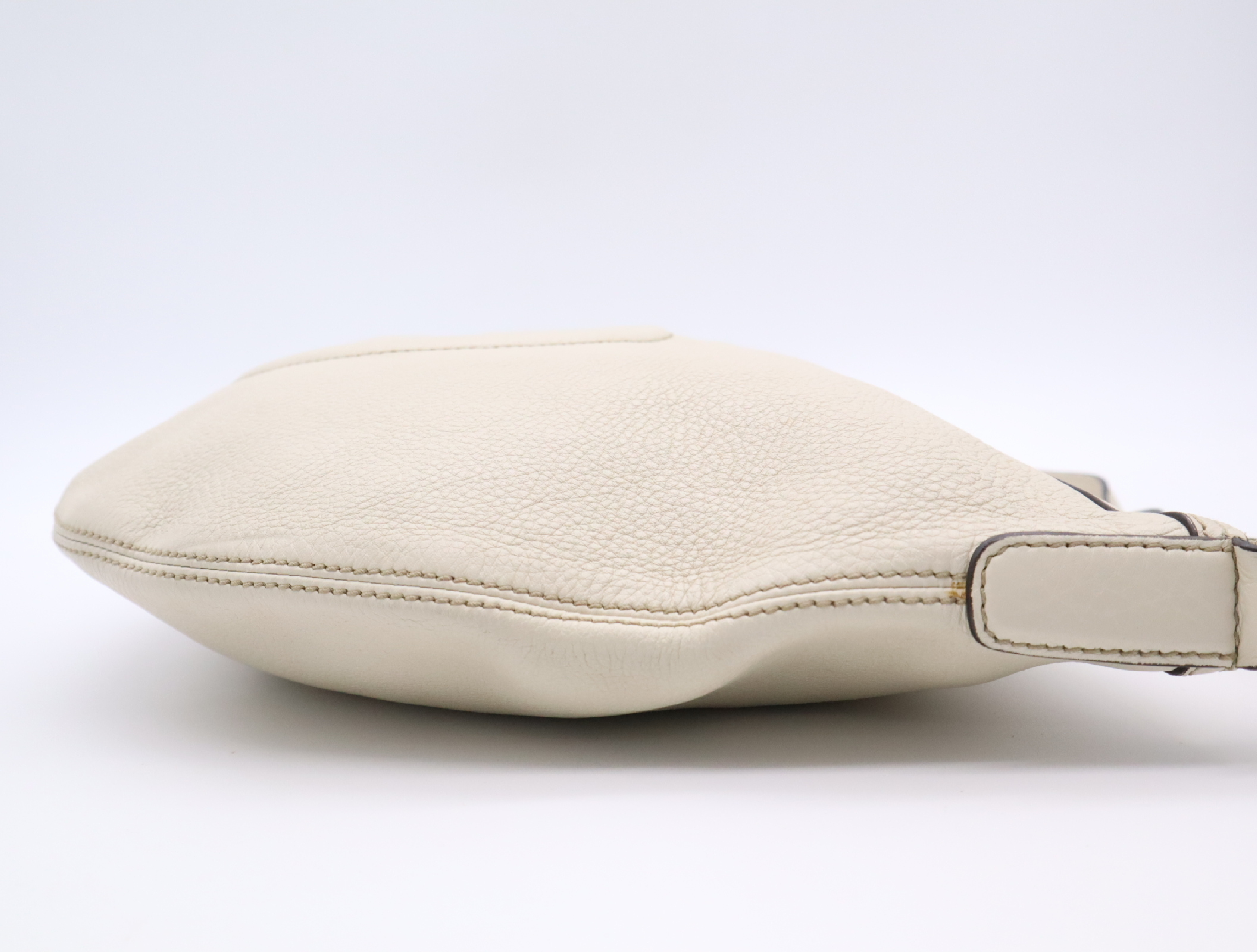 295175 Leather Soho Interlocking G Tassel Ivory Shoulder Bag — view 5