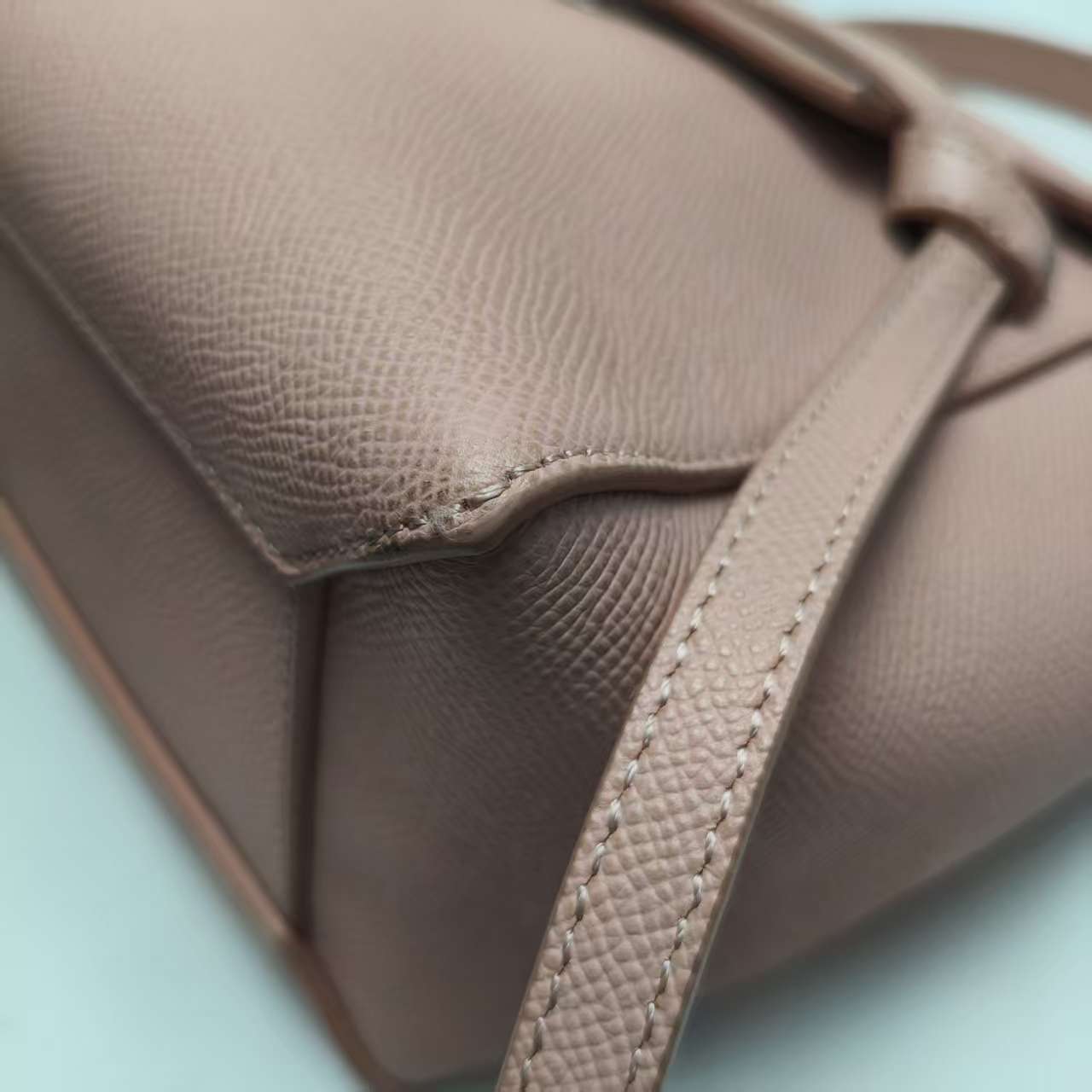 【*Shipped from: China*】CELINE Belt Leather Shoulder Bag — view 8