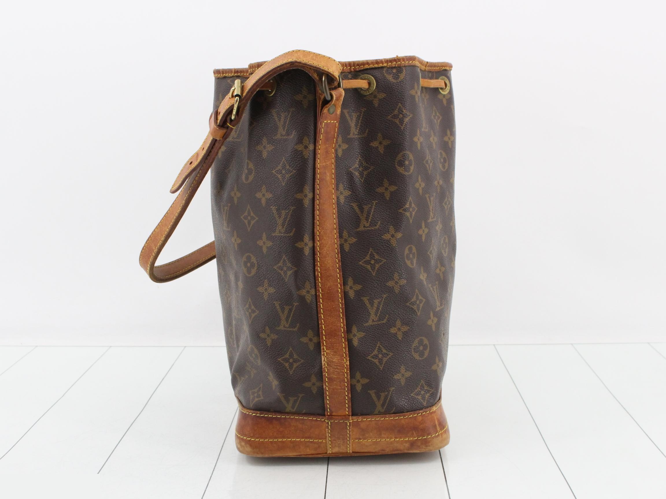 Noe Monogram Shoulder Bag — view 3