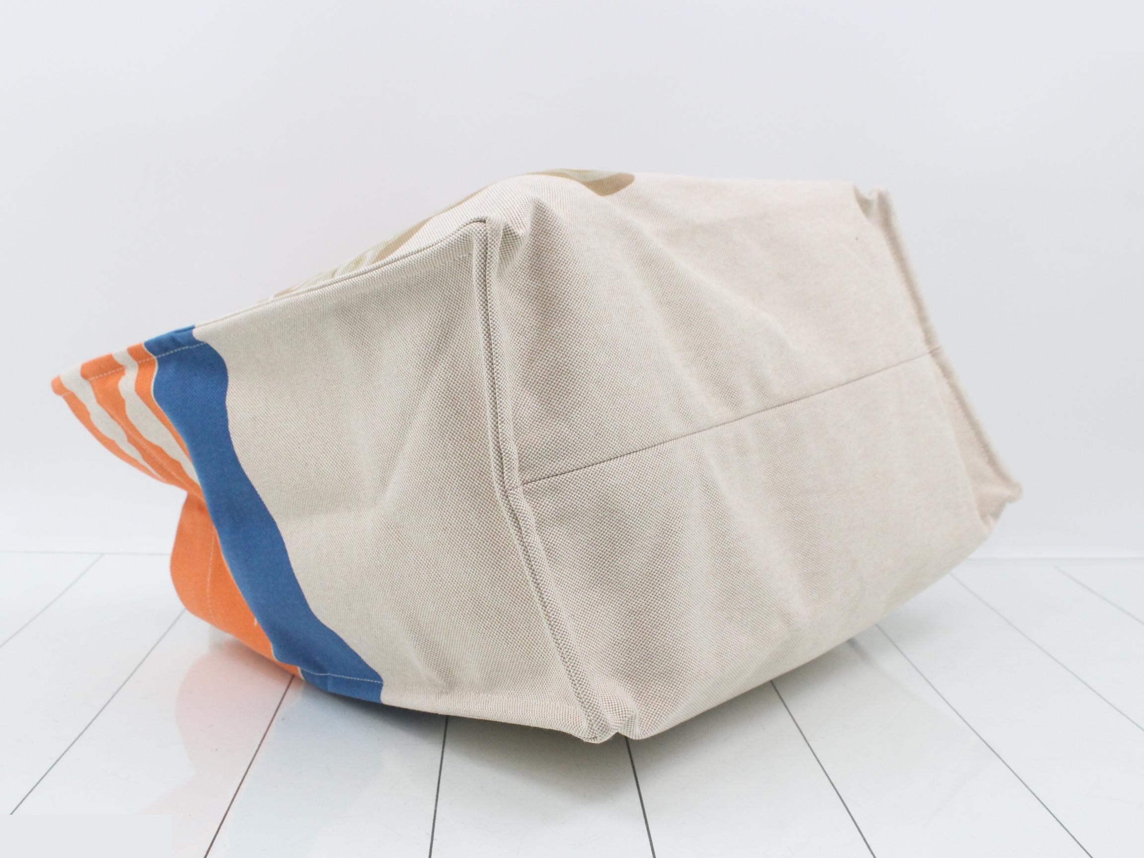 Beach bag, Escal à la Plage canvas tote bag — view 5