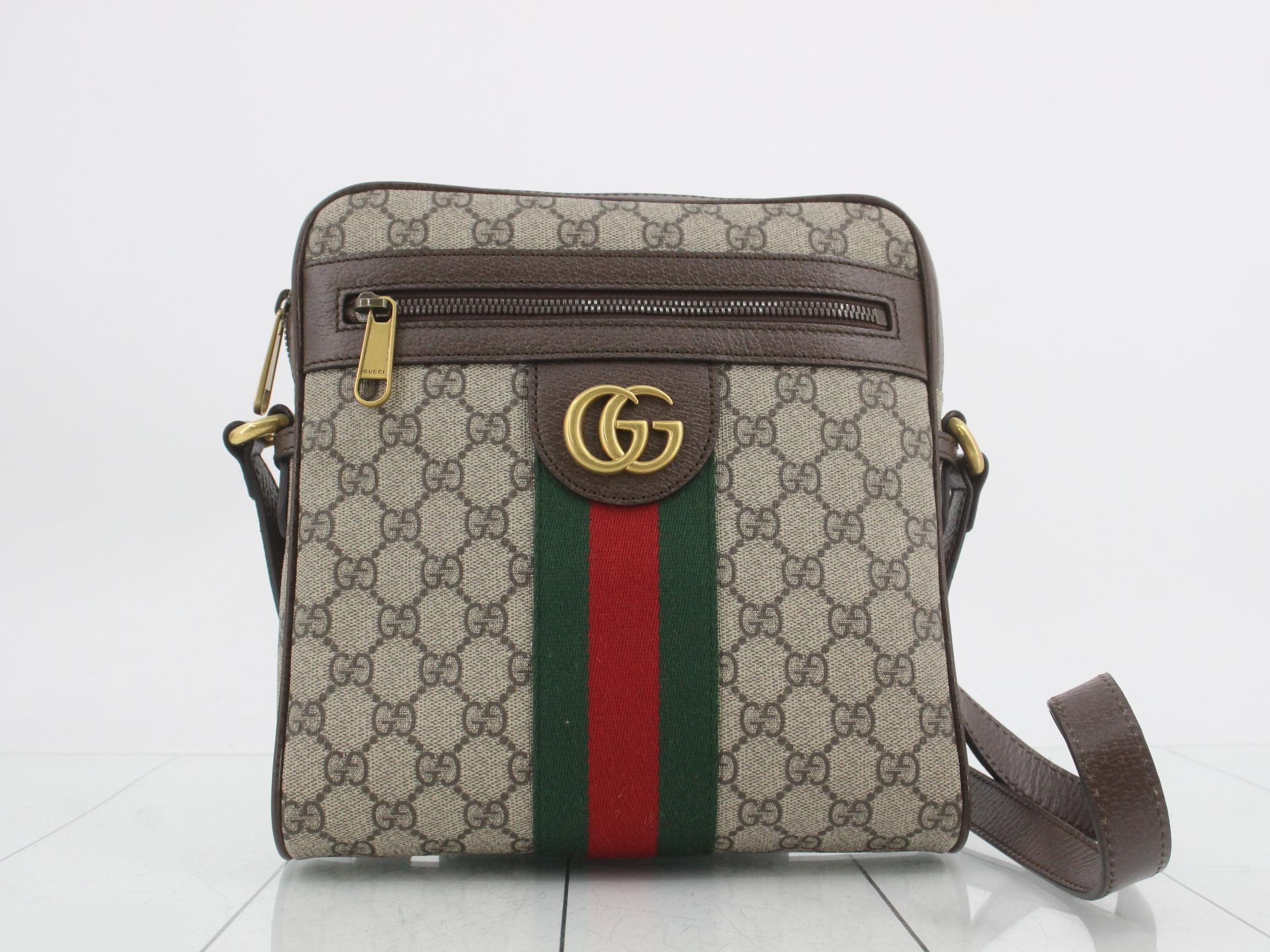 GG Supreme Small Messenger Bag