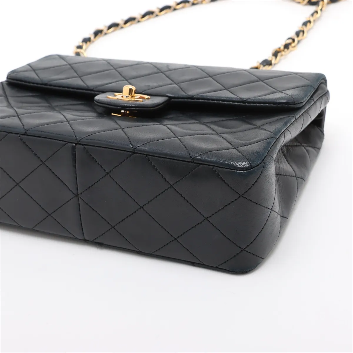 Matelasse Lambskin Single Flap Single Chain Bag Black Gold Hardware 1405828 No. 1 — view 3