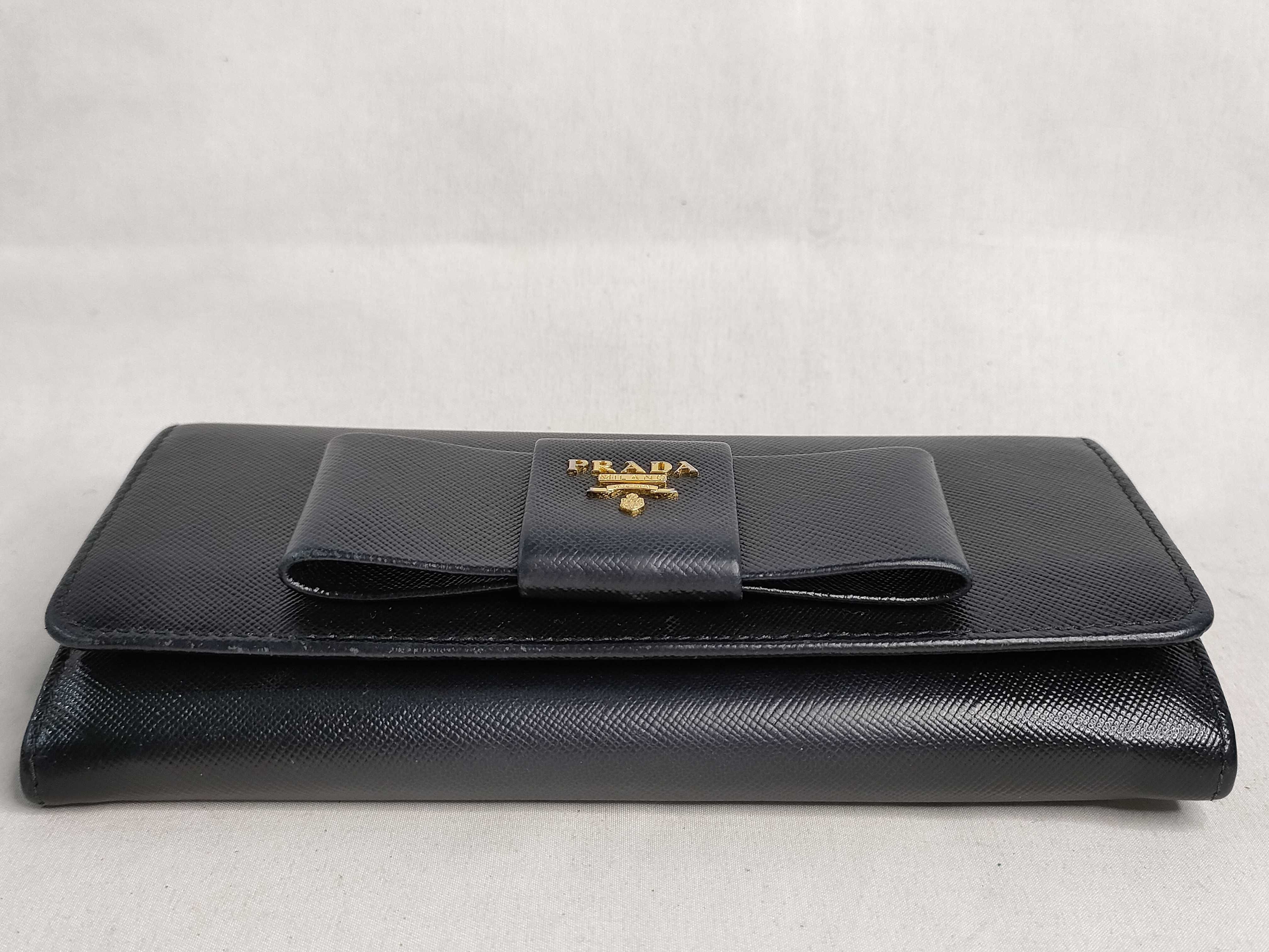 Ribbon-detailed Bi-fold Long Wallet, Saffiano Leather, 1M1132 — view 4
