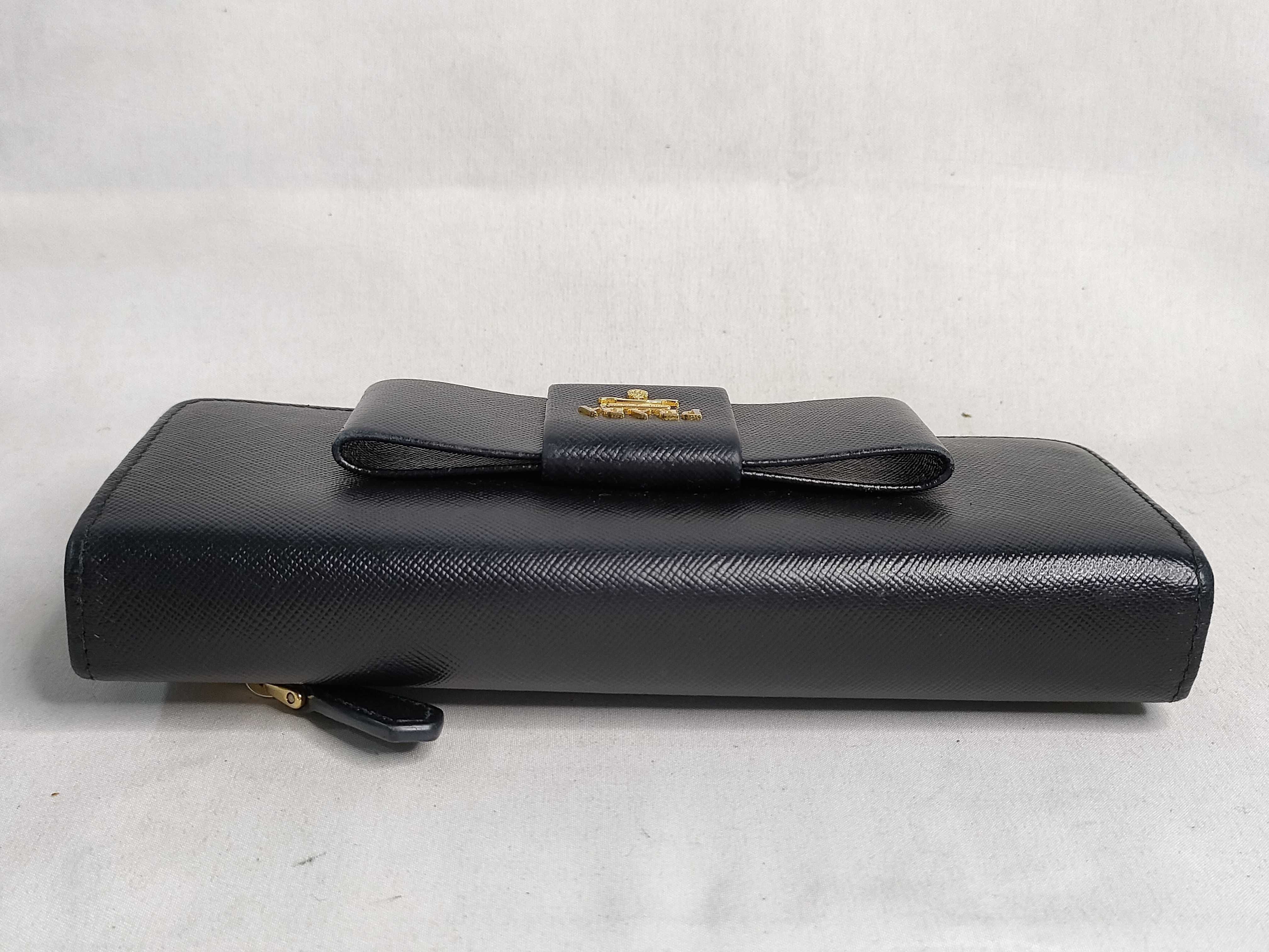 Ribbon-detailed Bi-fold Long Wallet, Saffiano Leather, 1M1132 — view 6