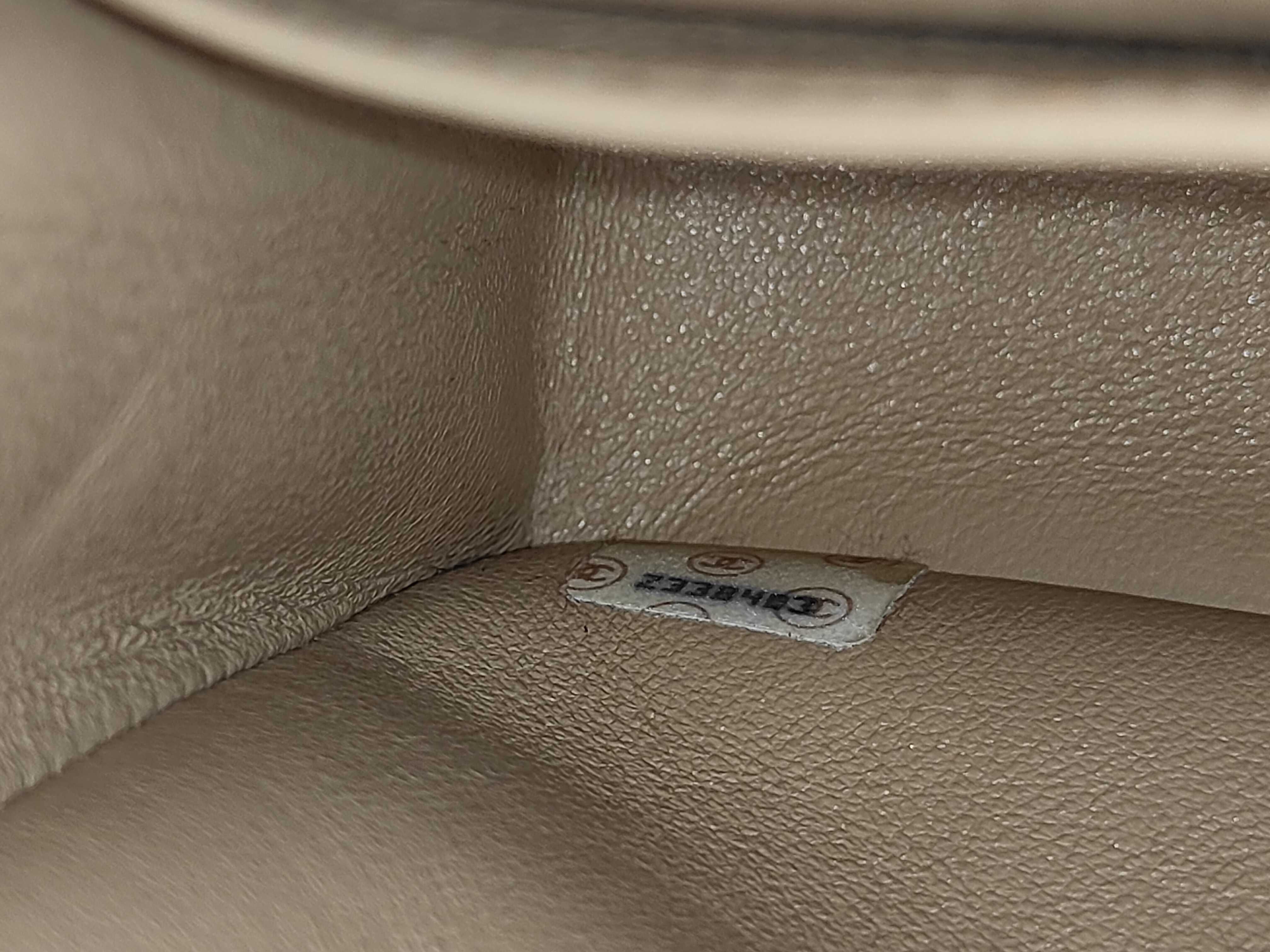 Matelasse 25 Shoulder Bag — view 11
