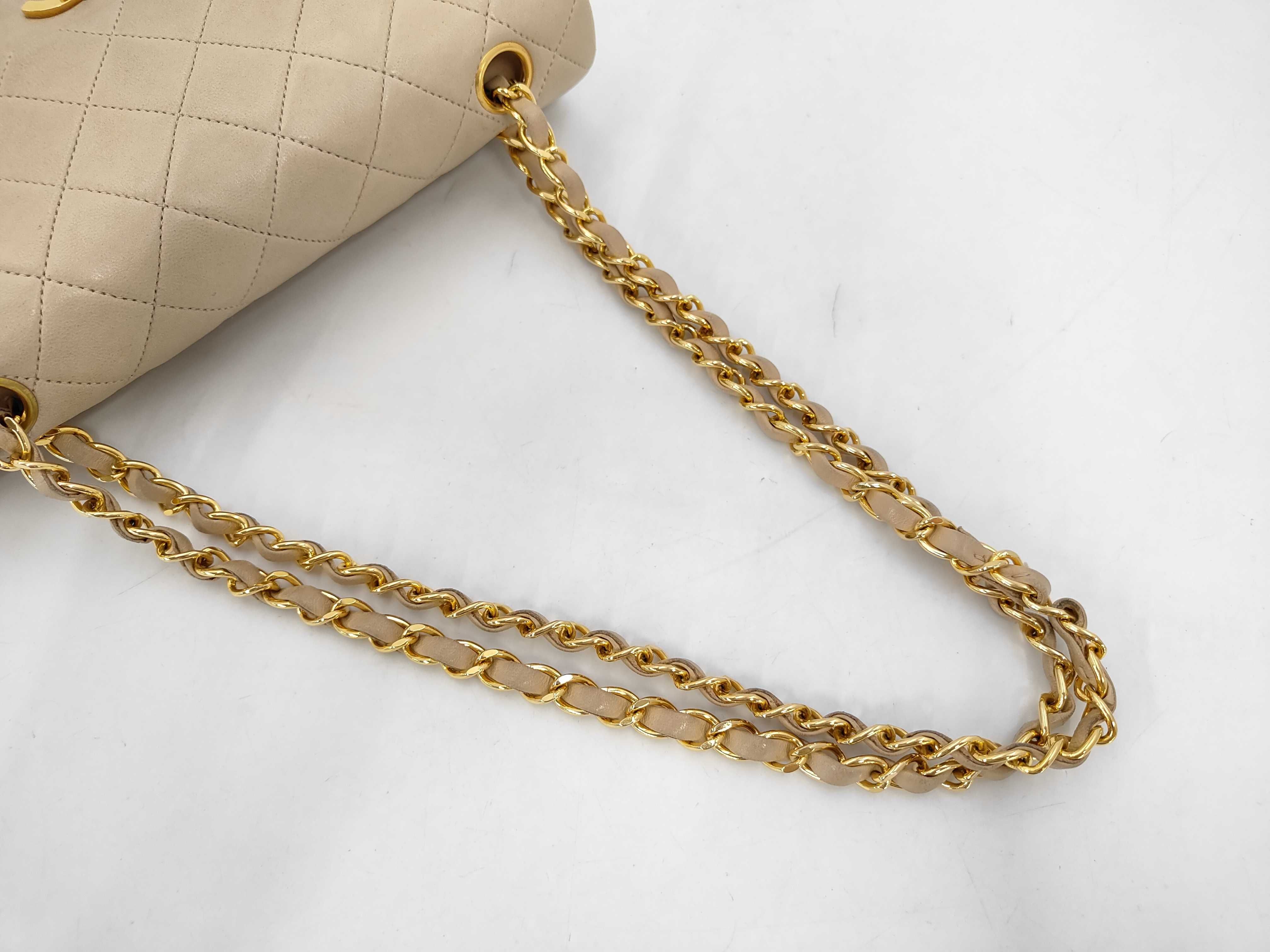 Matelasse 25 Shoulder Bag — view 5