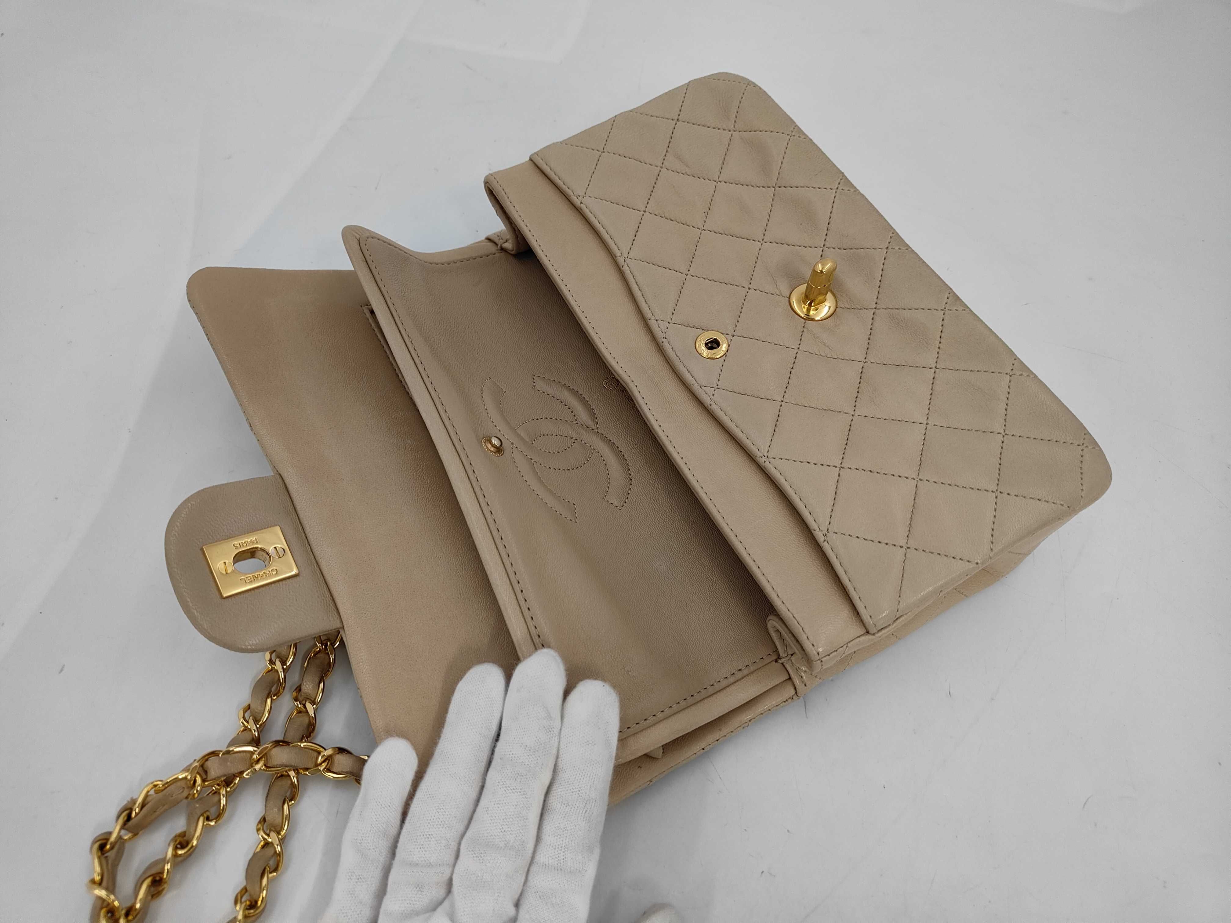 Matelasse 25 Shoulder Bag — view 9