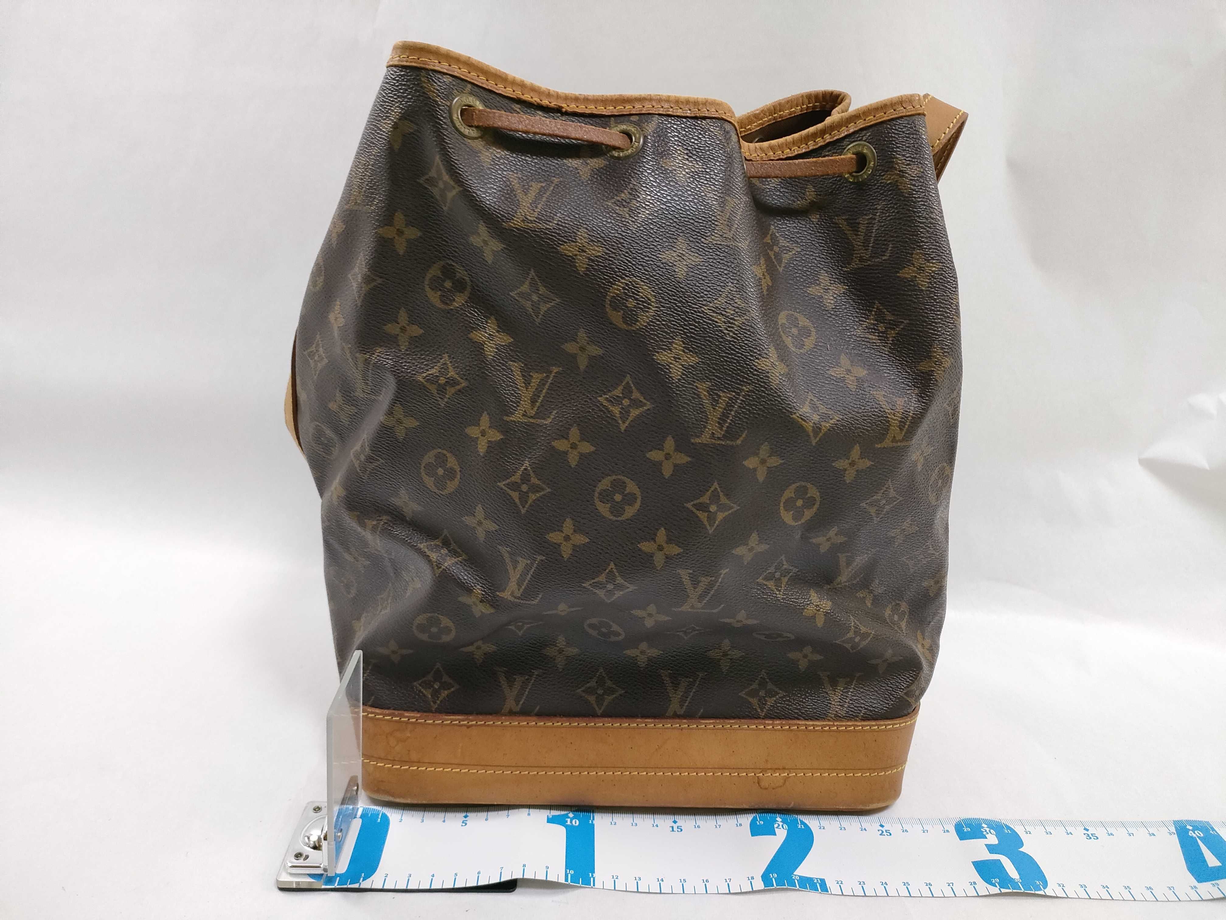 Monogram Noe M42224 AR0944 Brown Shoulder Bag — view 2