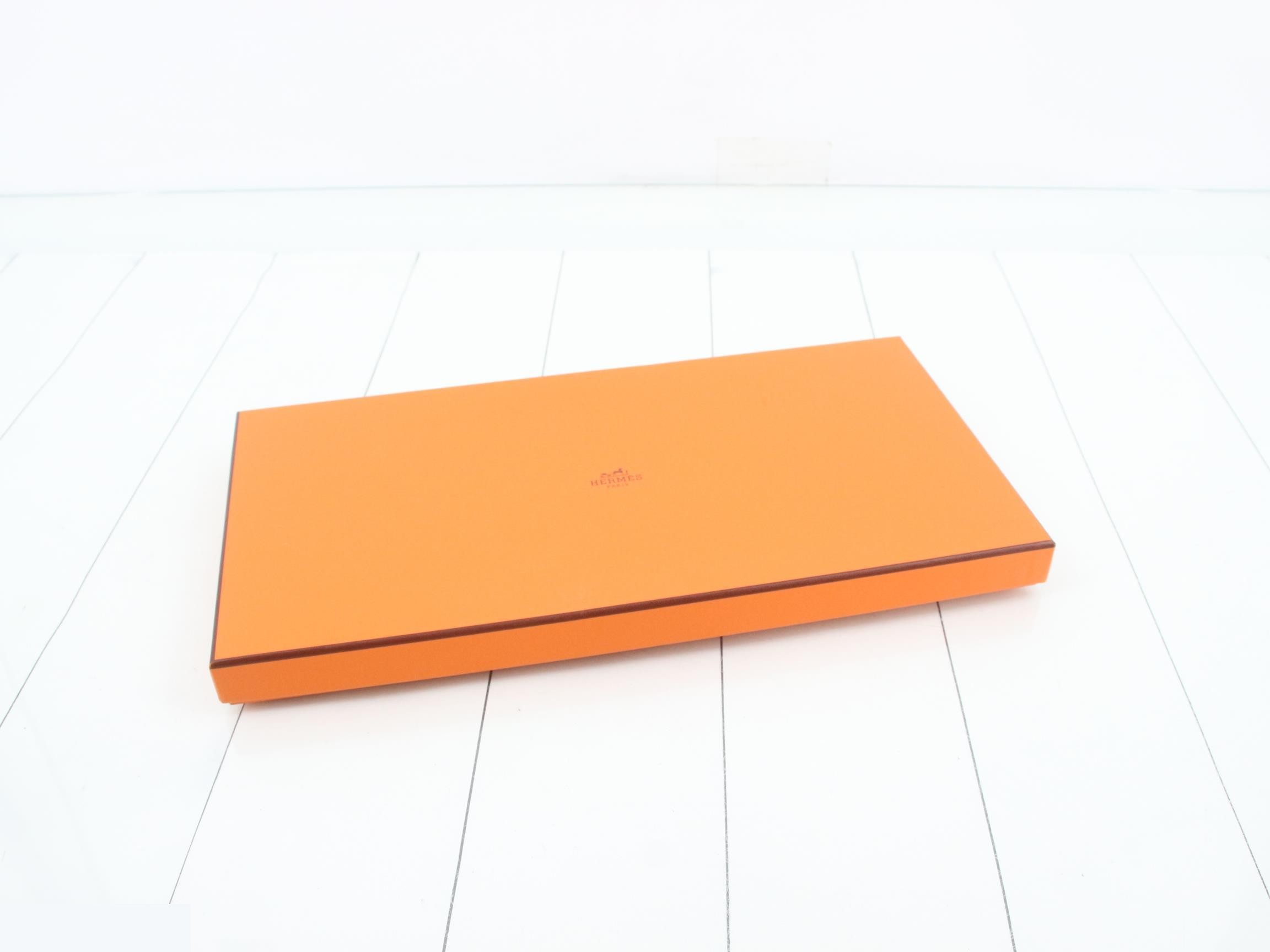 Carré 140 Scarf, Maison des Carres Cashmere — view 4