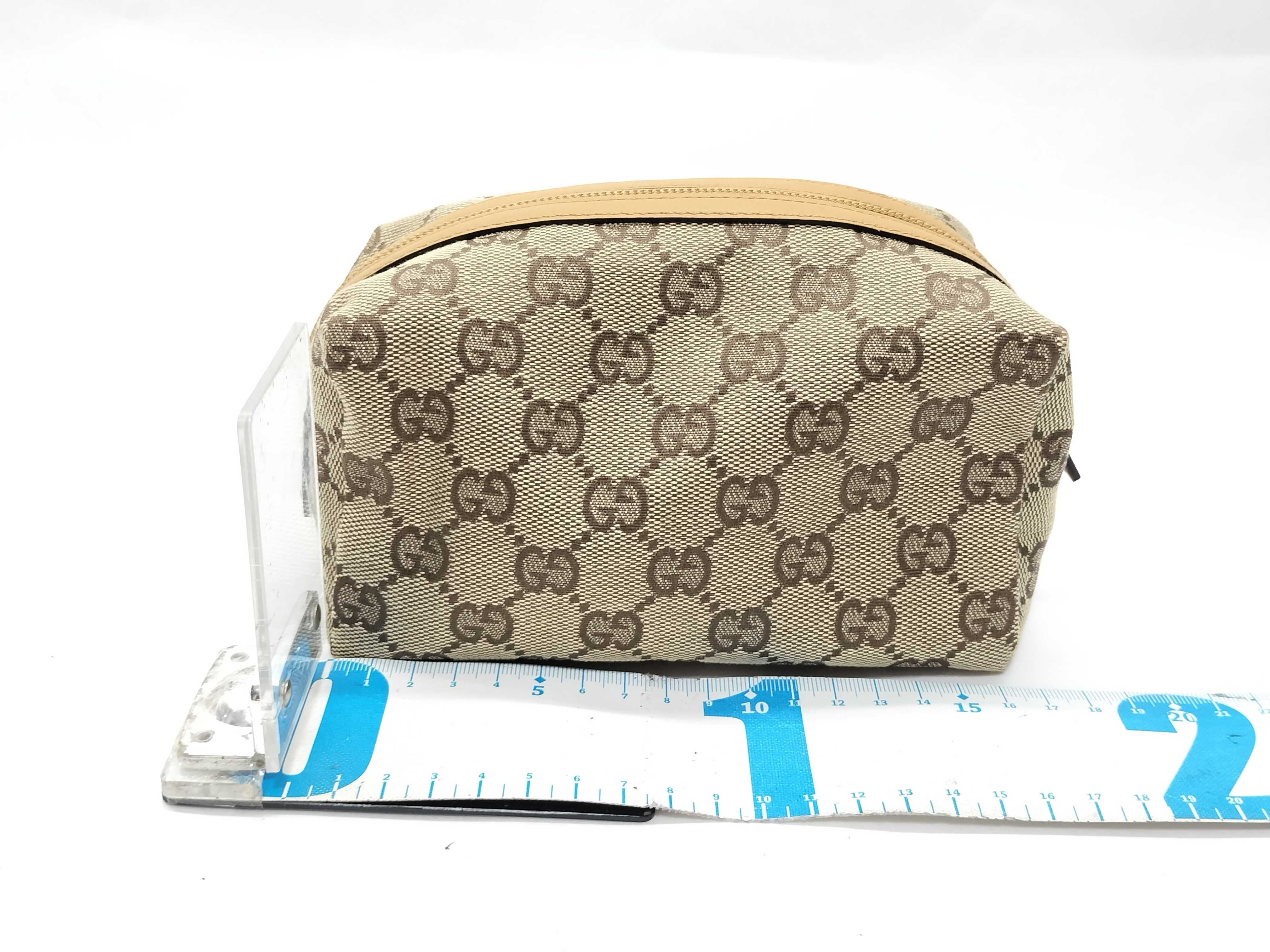 GG Canvas 039 1117 Makeup Pouch — view 2