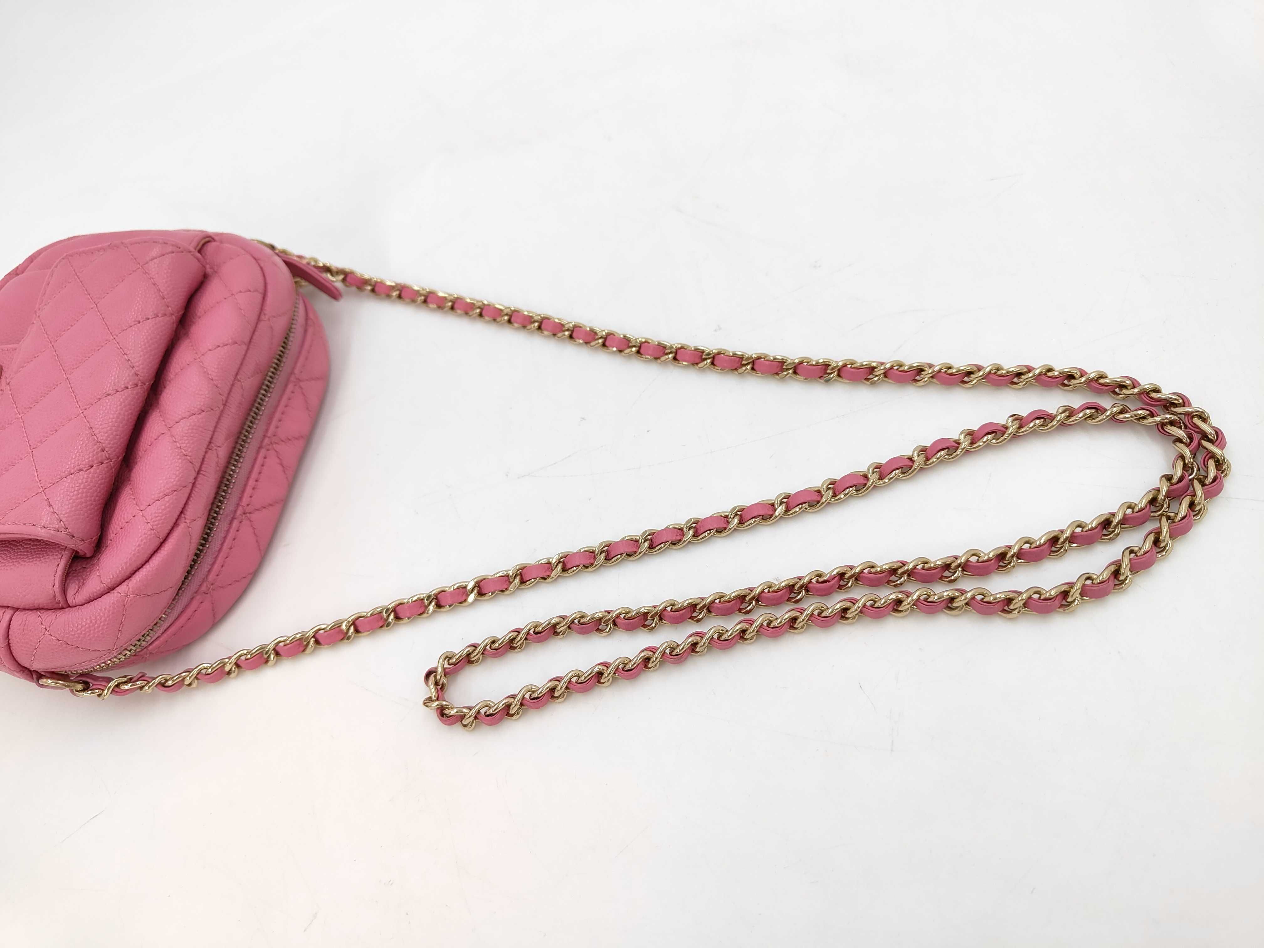 Matelassé Chain Shoulder Bag — view 4
