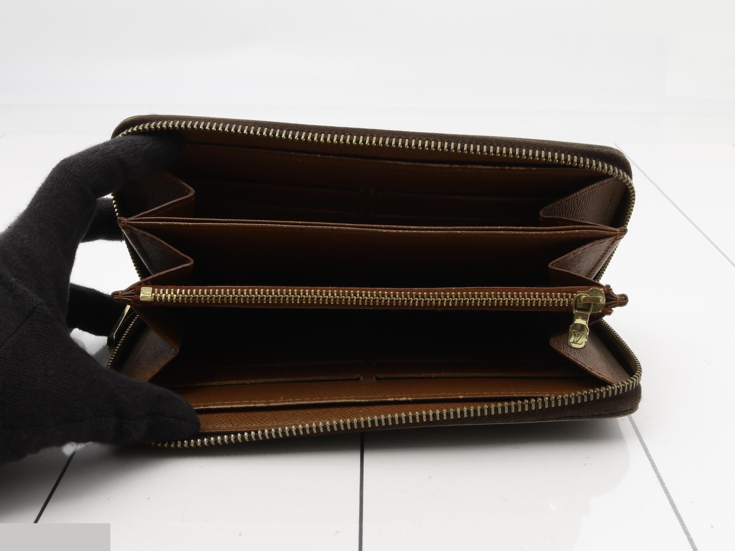 Zippy Wallet — view 4