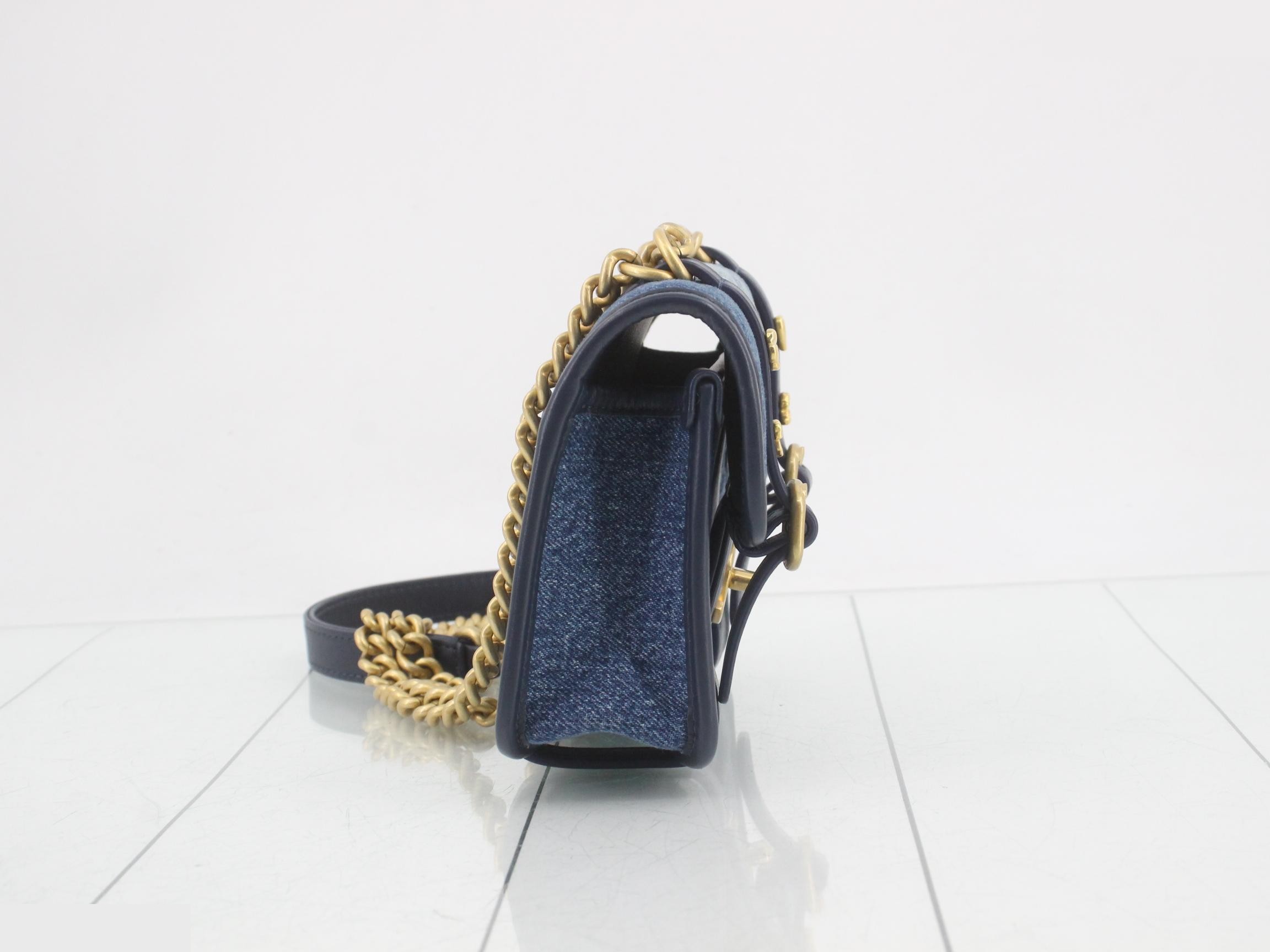 denim messenger chain shoulder bag — view 4